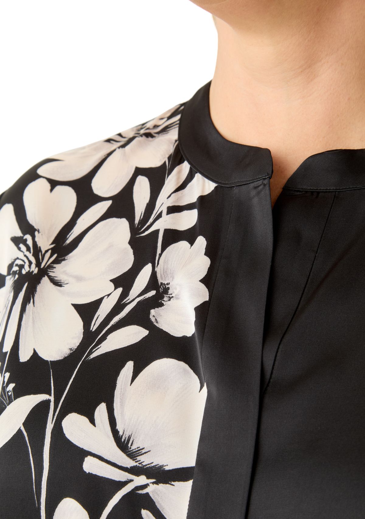 Plus Size Printed V-Neck Tunic