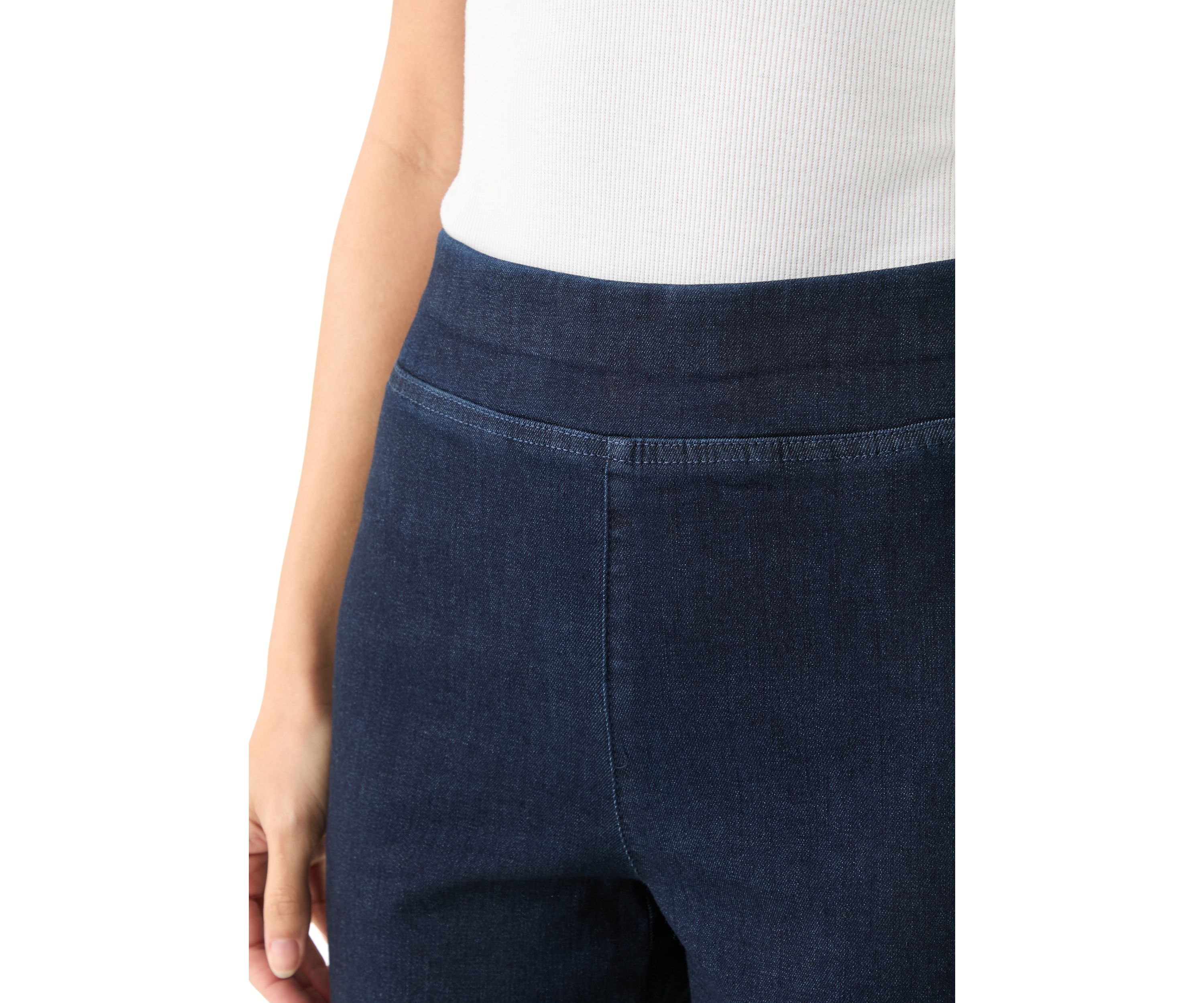 Petite Wide Leg Pull On Super Stretch Pants 