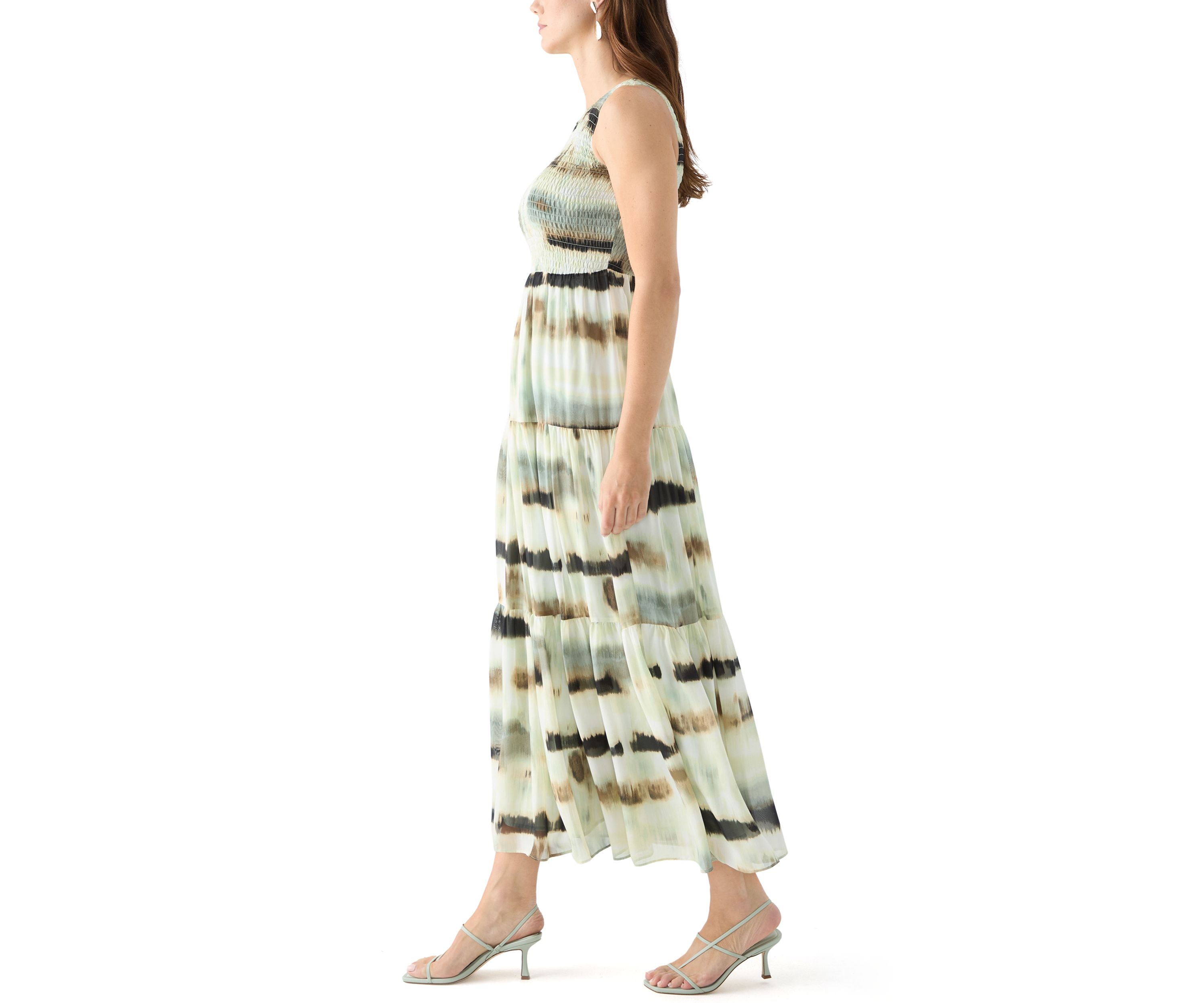 Womens Sleeveless Printed Tiered Maxi Dress