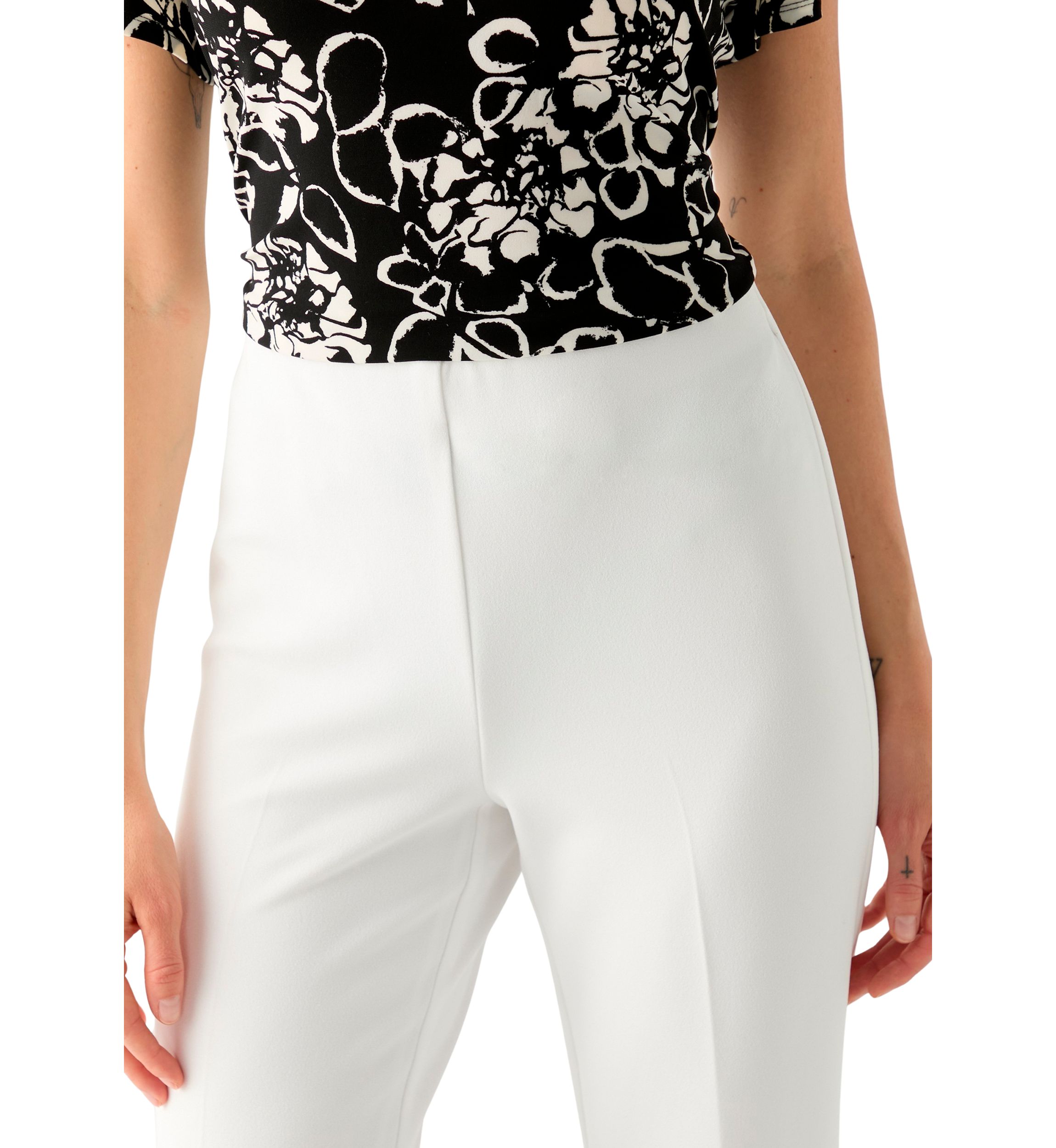Petite Pull On Hollywood Waist Pants