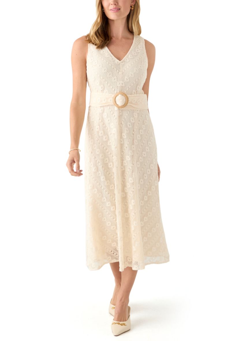 Petite V-Neck Patio Lace Dress