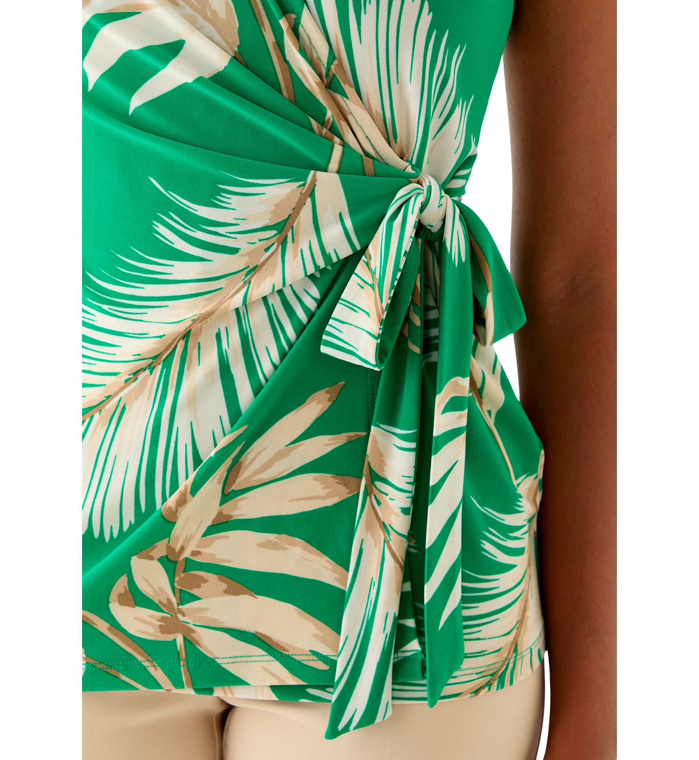 Petite Printed Wrap Top