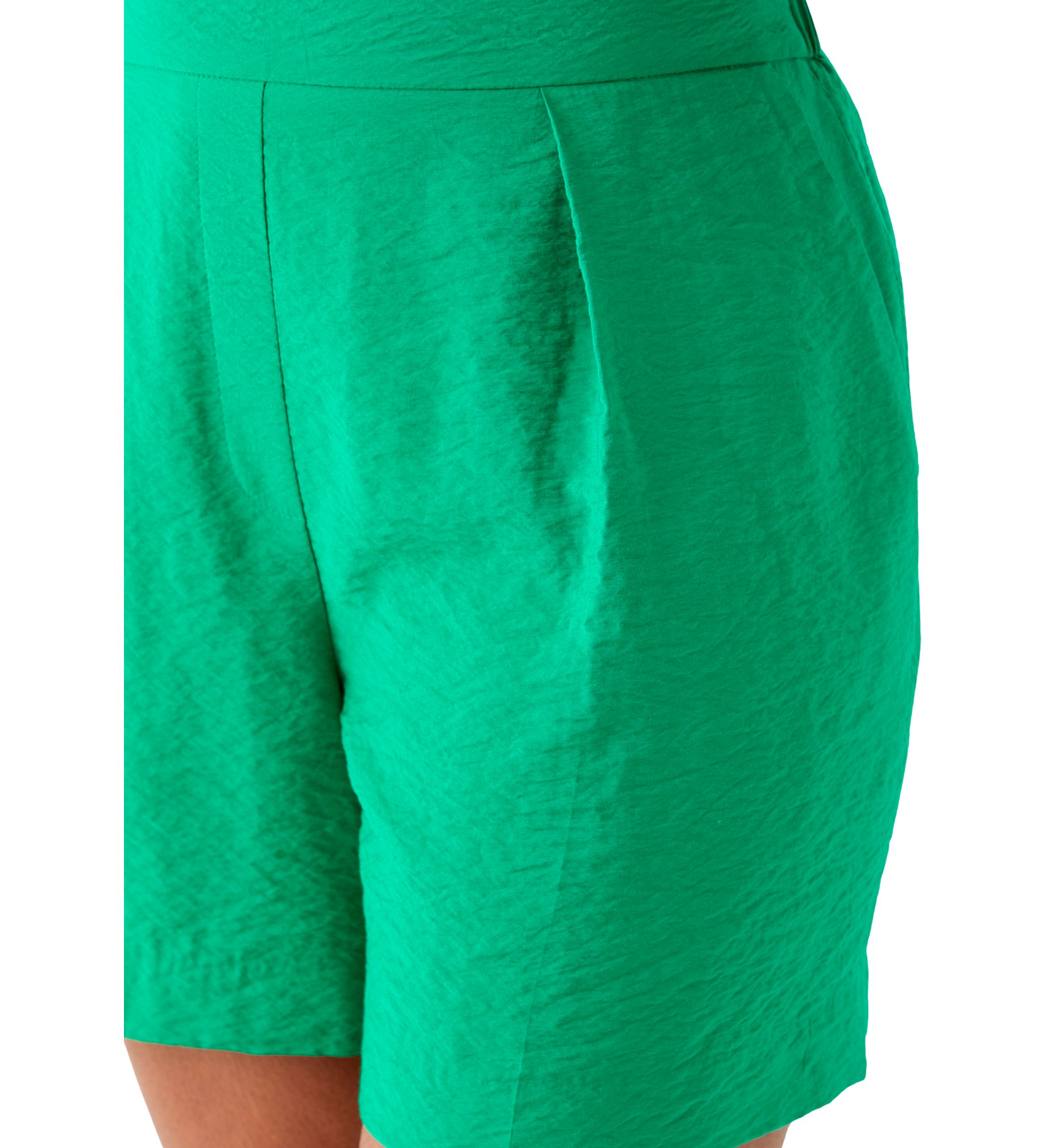 Womens Pleated Front Shorts