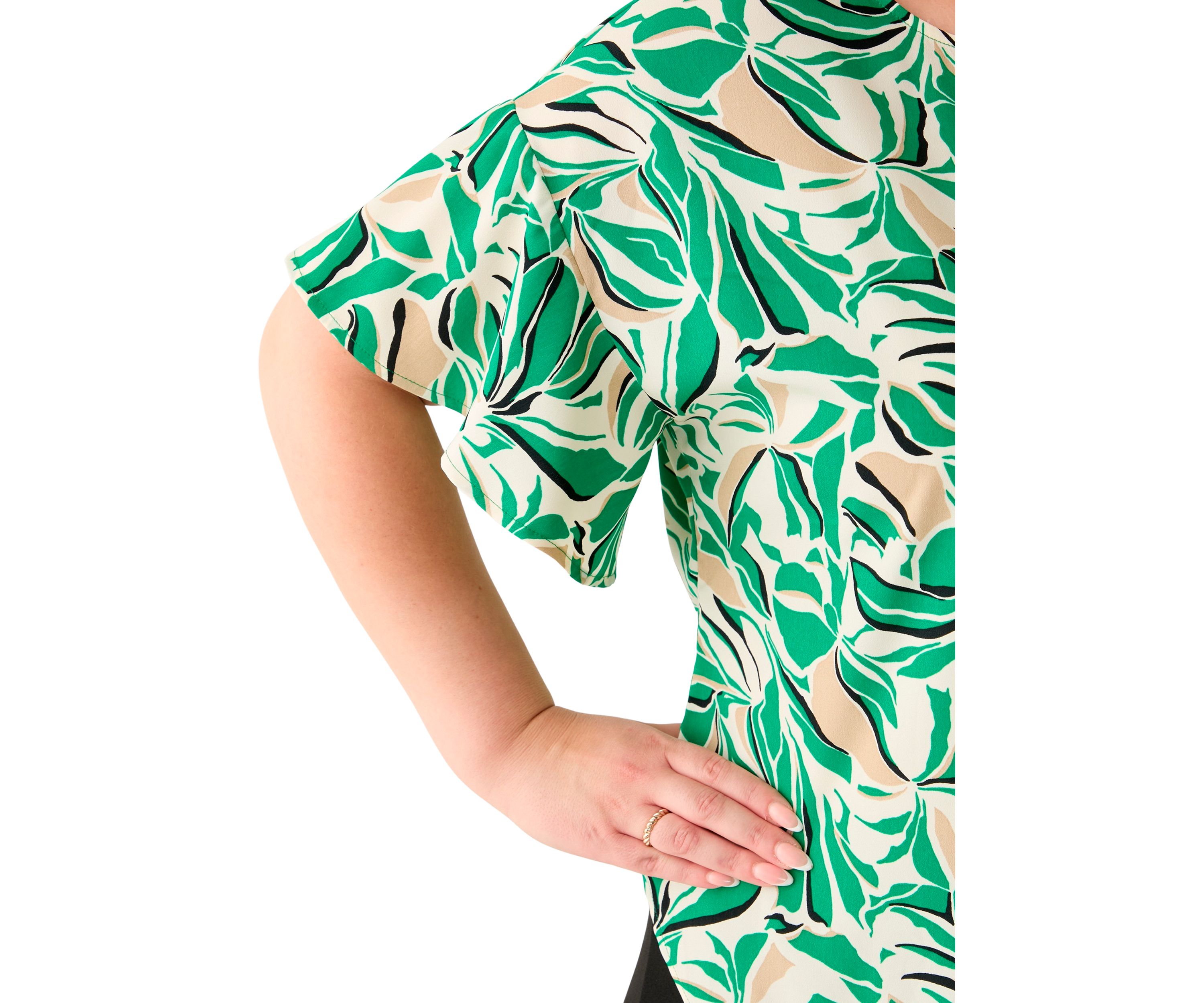 Plus Size Tropical Print Blouse
