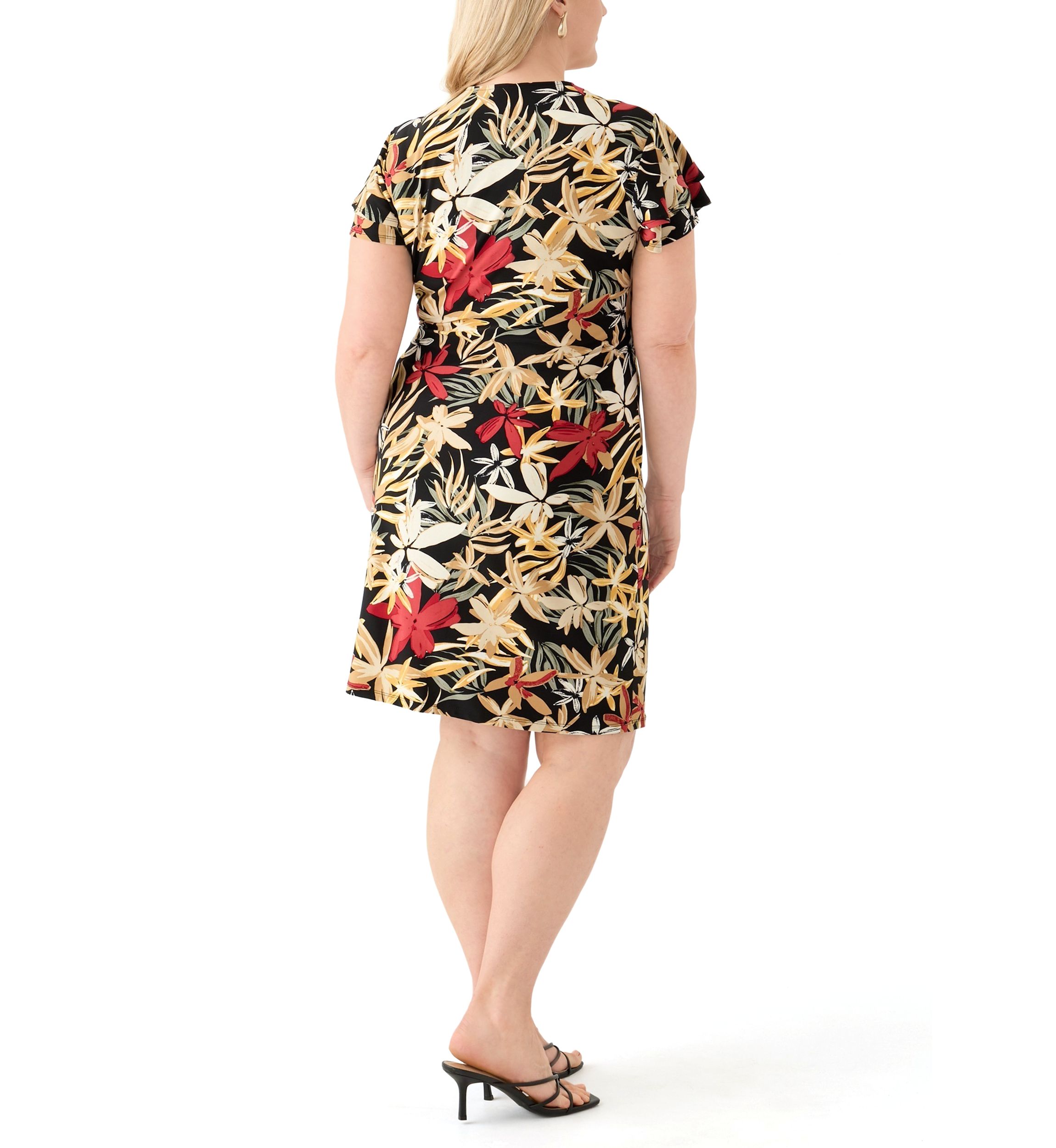 Plus Size Classic Wrap Printed Dress
