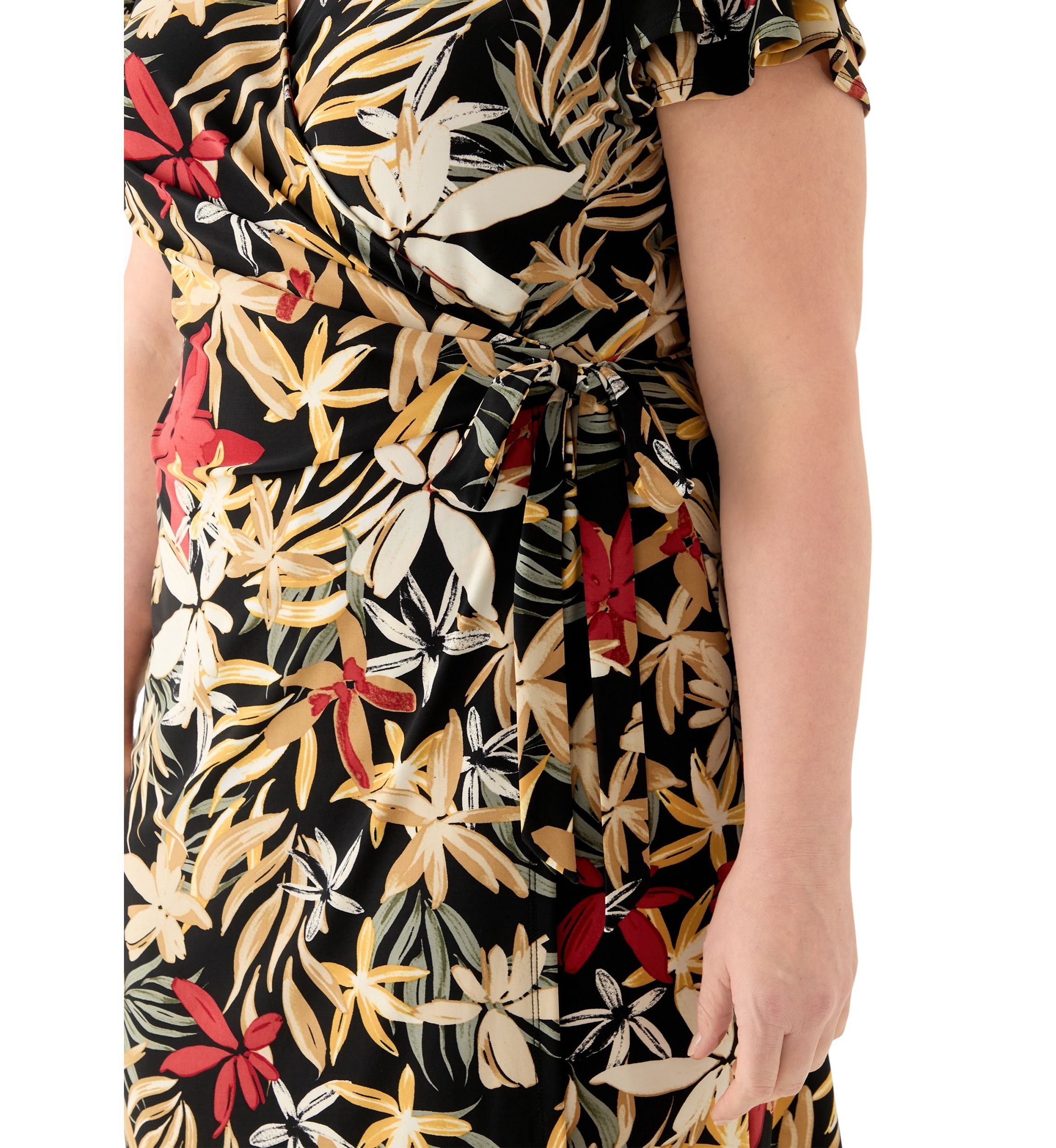 Plus Size Classic Wrap Printed Dress