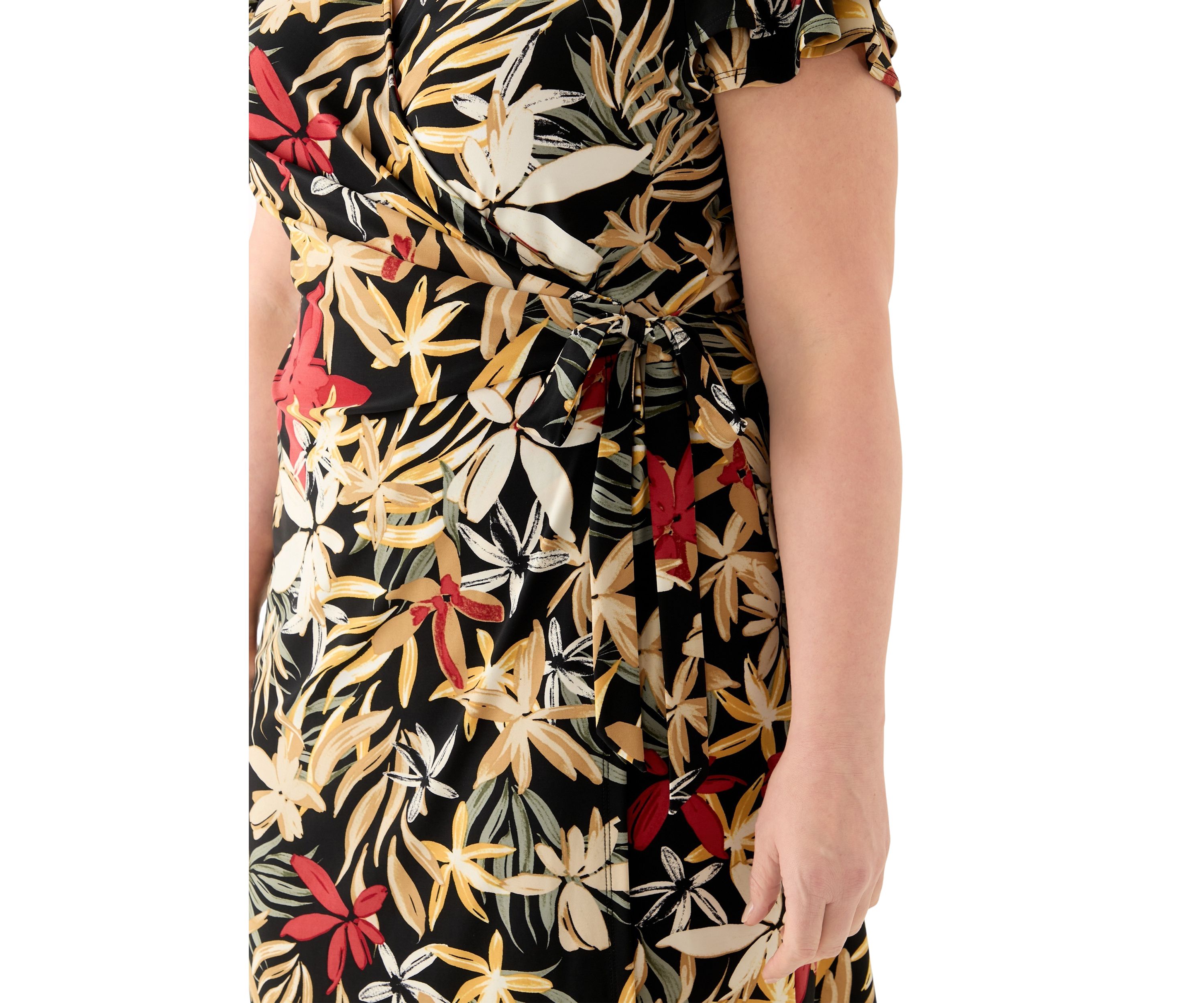 Plus Size Classic Wrap Printed Dress