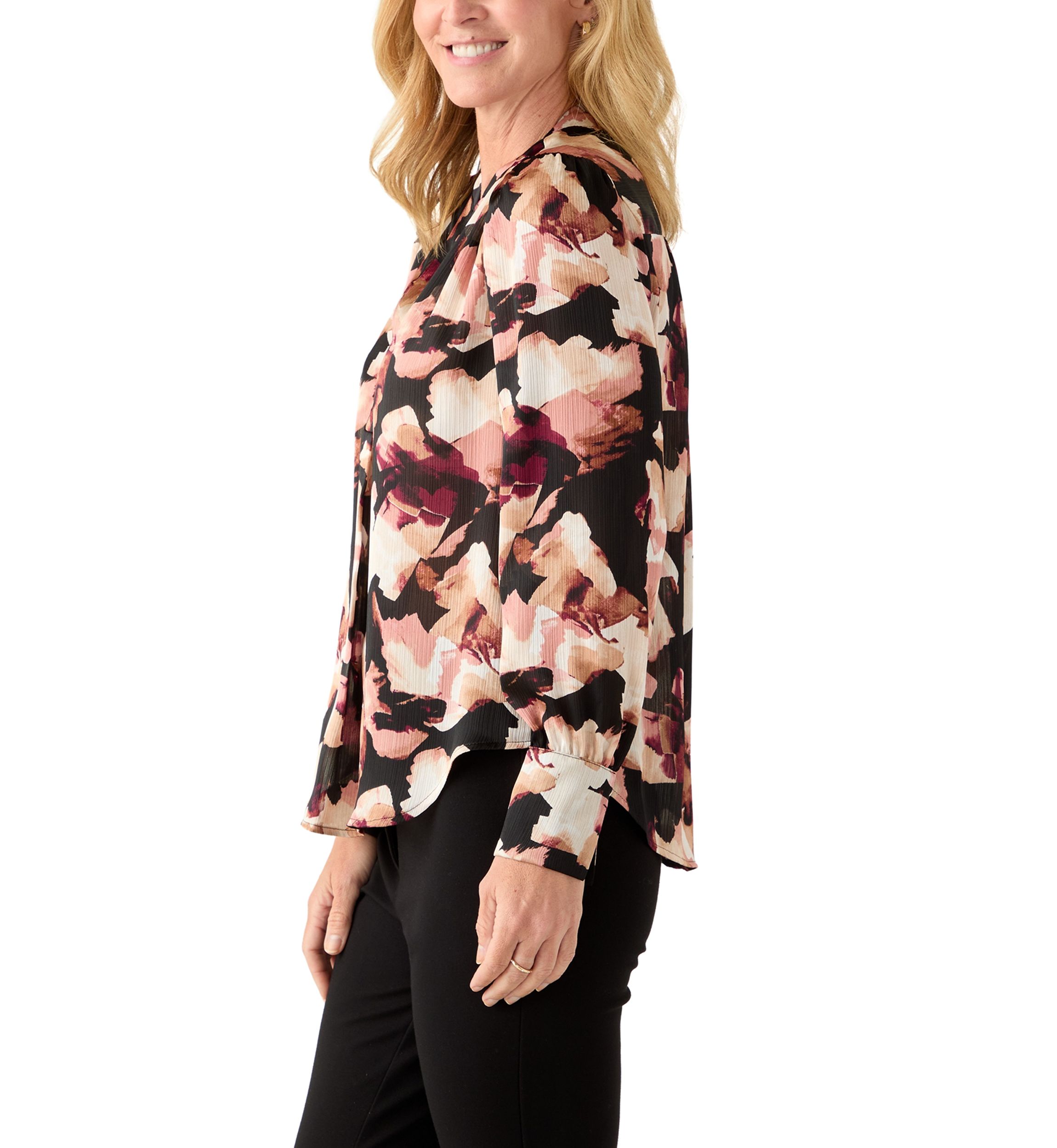 Womens Long-Sleeve V-Neck Pleated Top