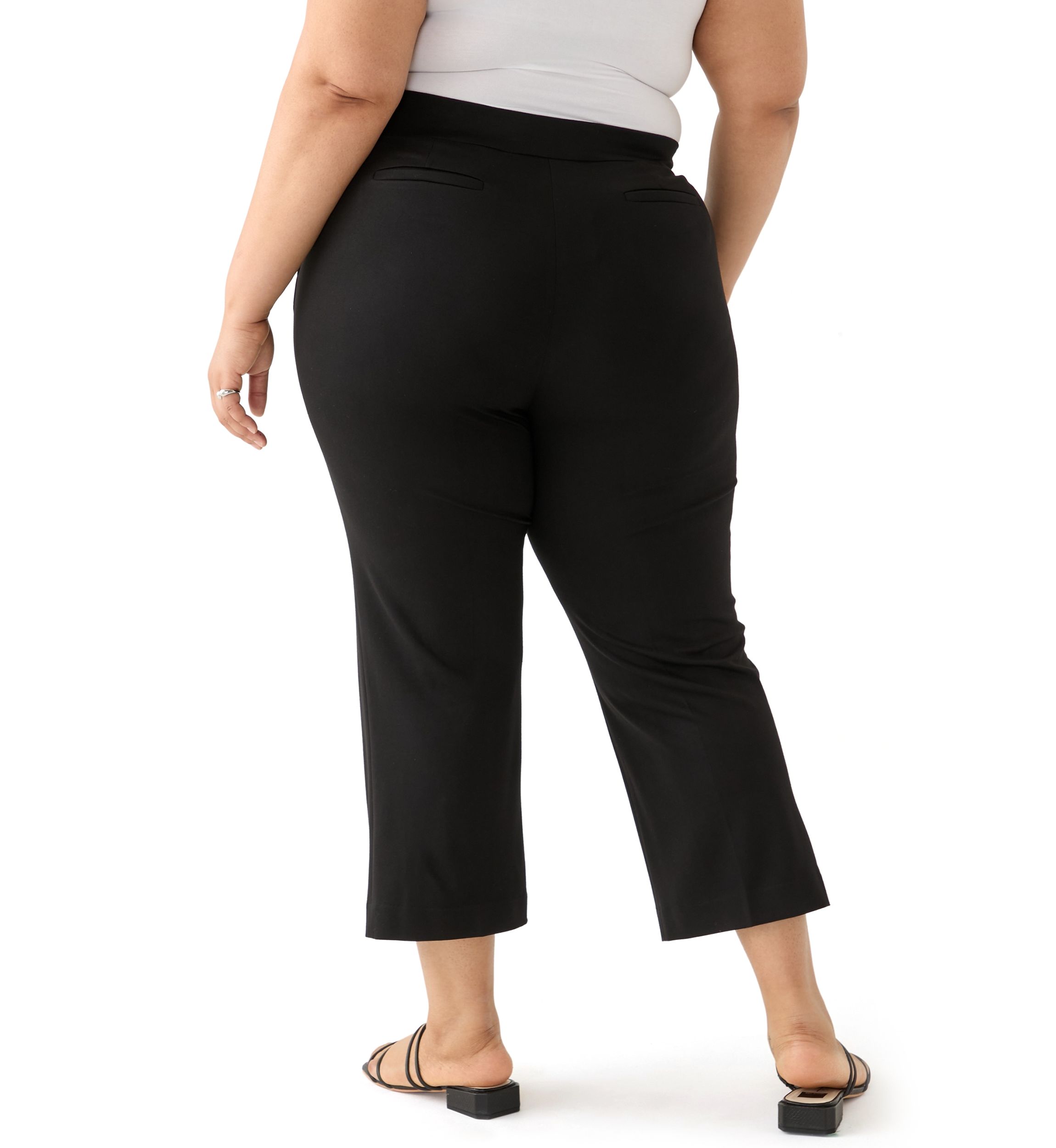 Plus Size Pull On Mid-Rise Wide Leg Cropped Trousers