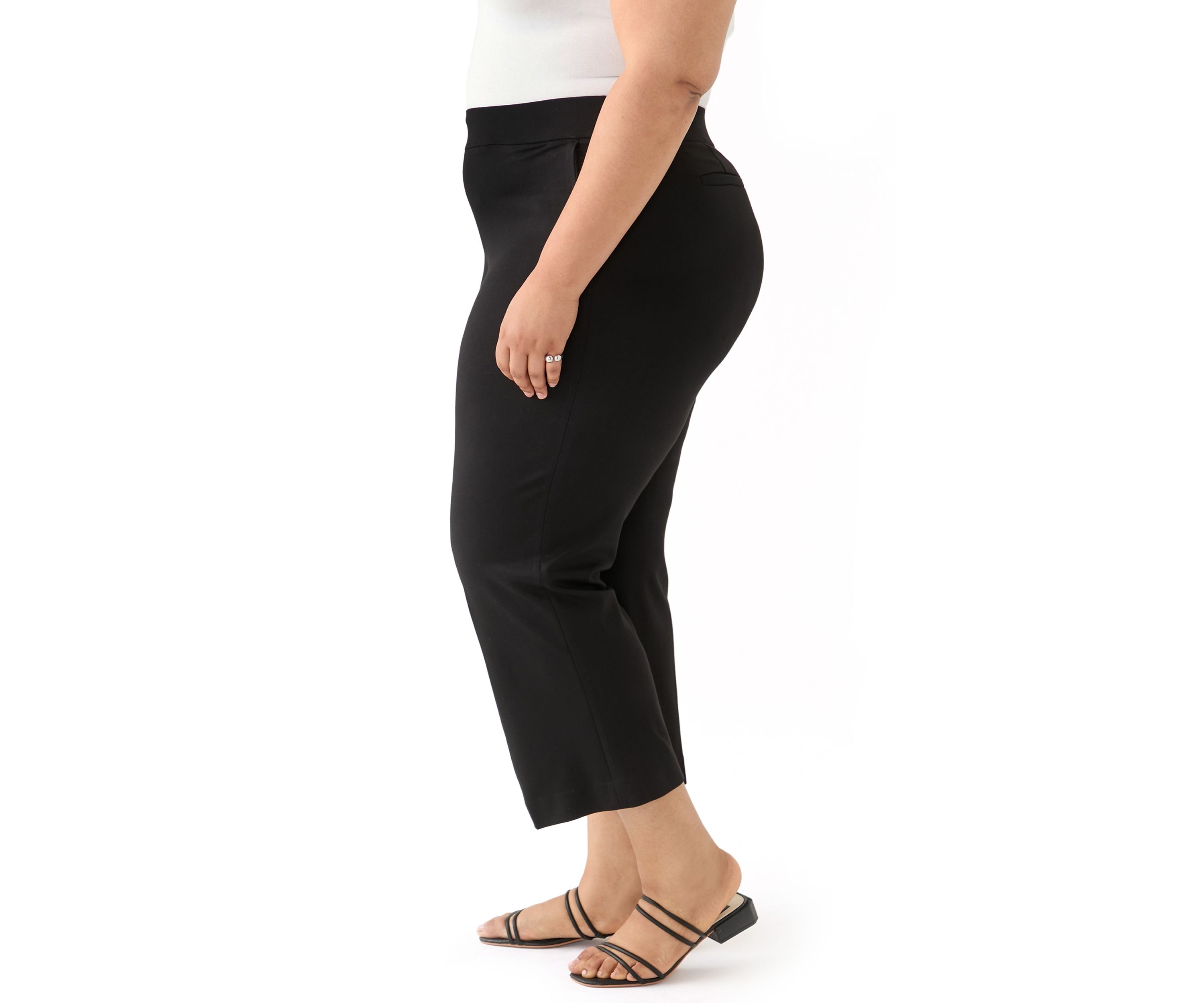 Plus Size Pull On Mid-Rise Wide Leg Cropped Trousers