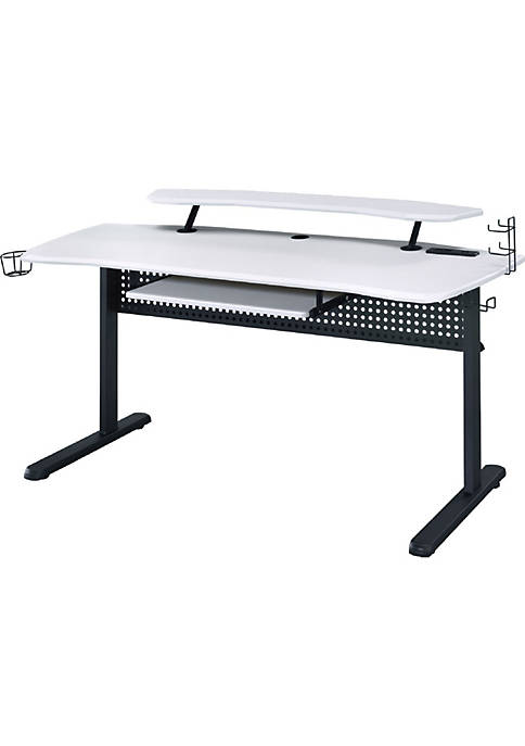 Duna Range Gaming Table with USB Plugin and