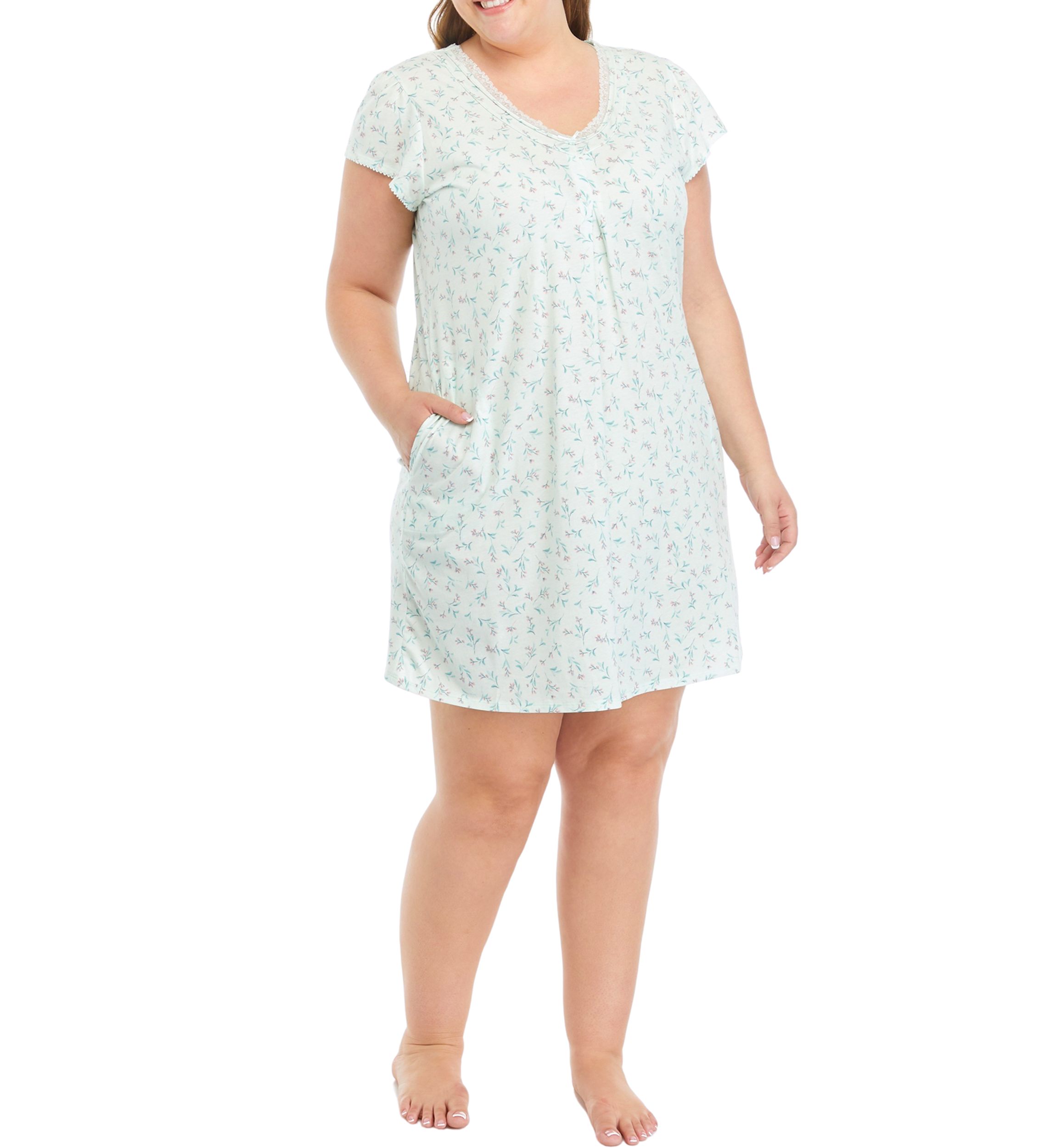 Plus Size Floral Printed Nightgown