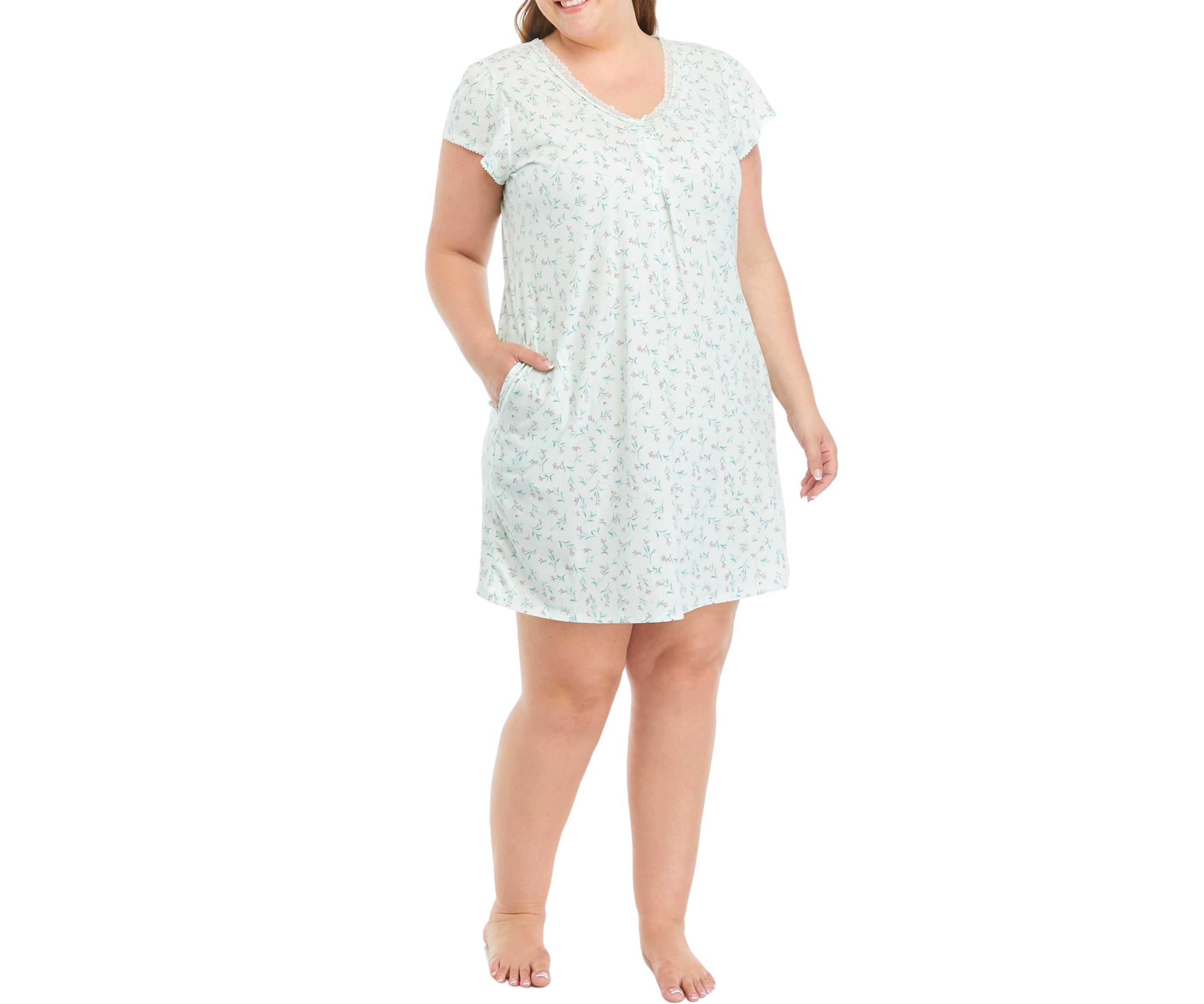 Plus Size Floral Printed Nightgown