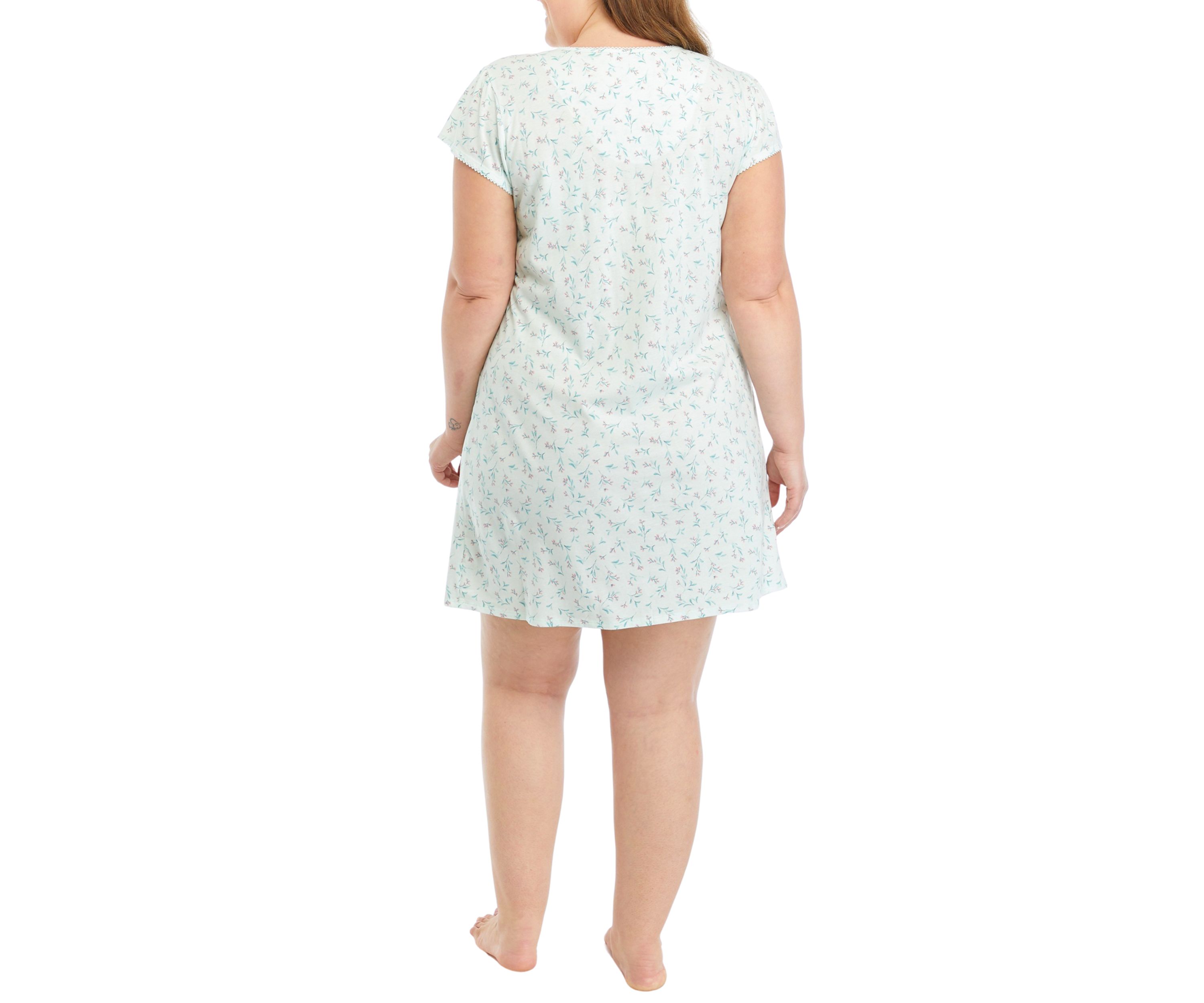 Plus Size Floral Printed Nightgown