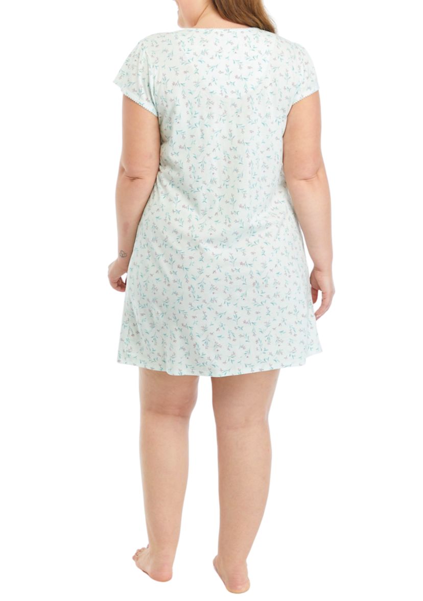 Plus Size Floral Printed Nightgown