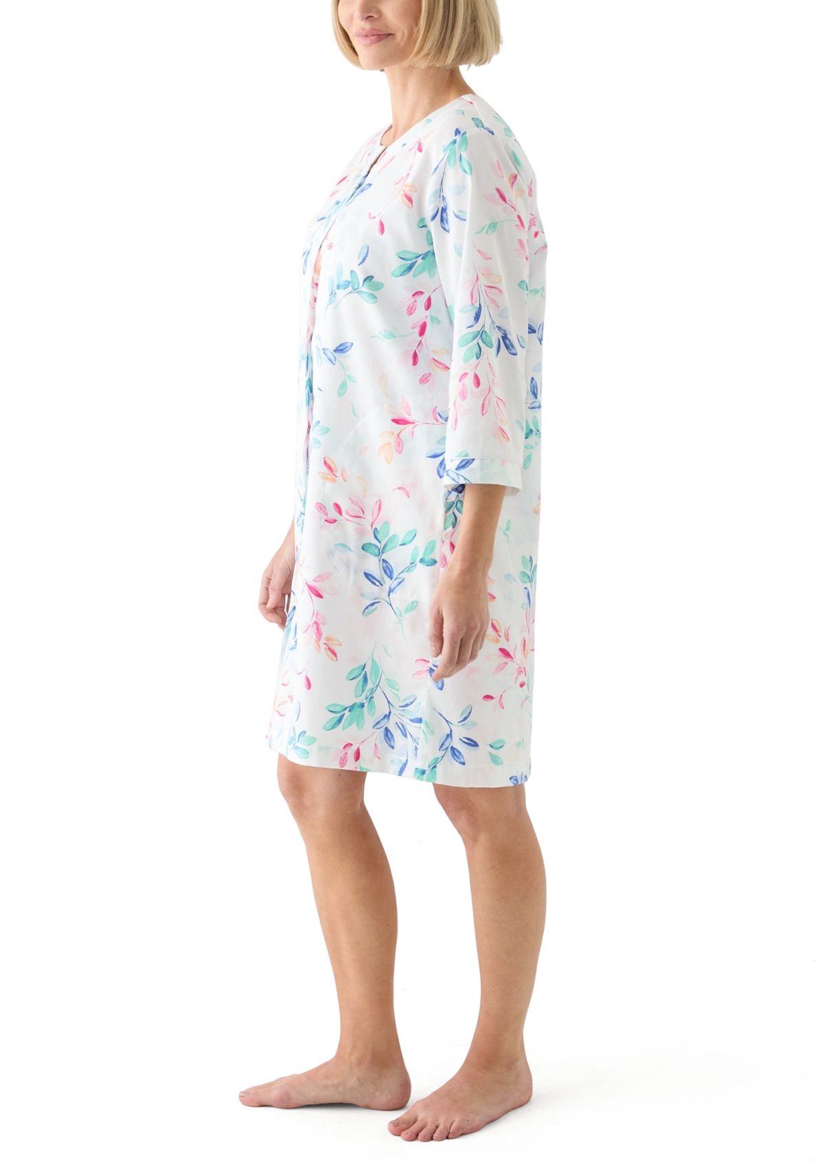 Short Snap Front Robe