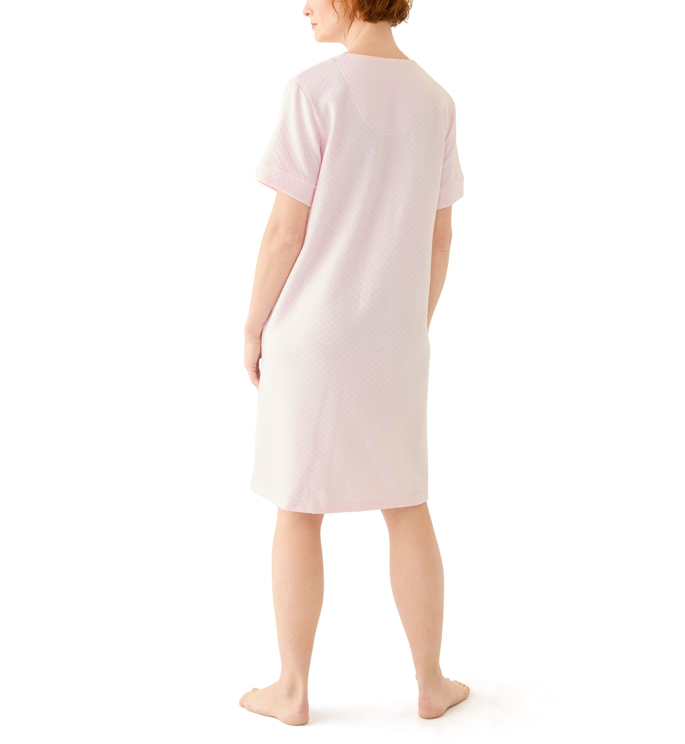 Womens Quilted Short Zip Robe