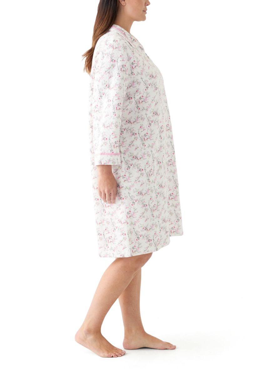 Plus Size Short Quilted Knit Zip Front Robe