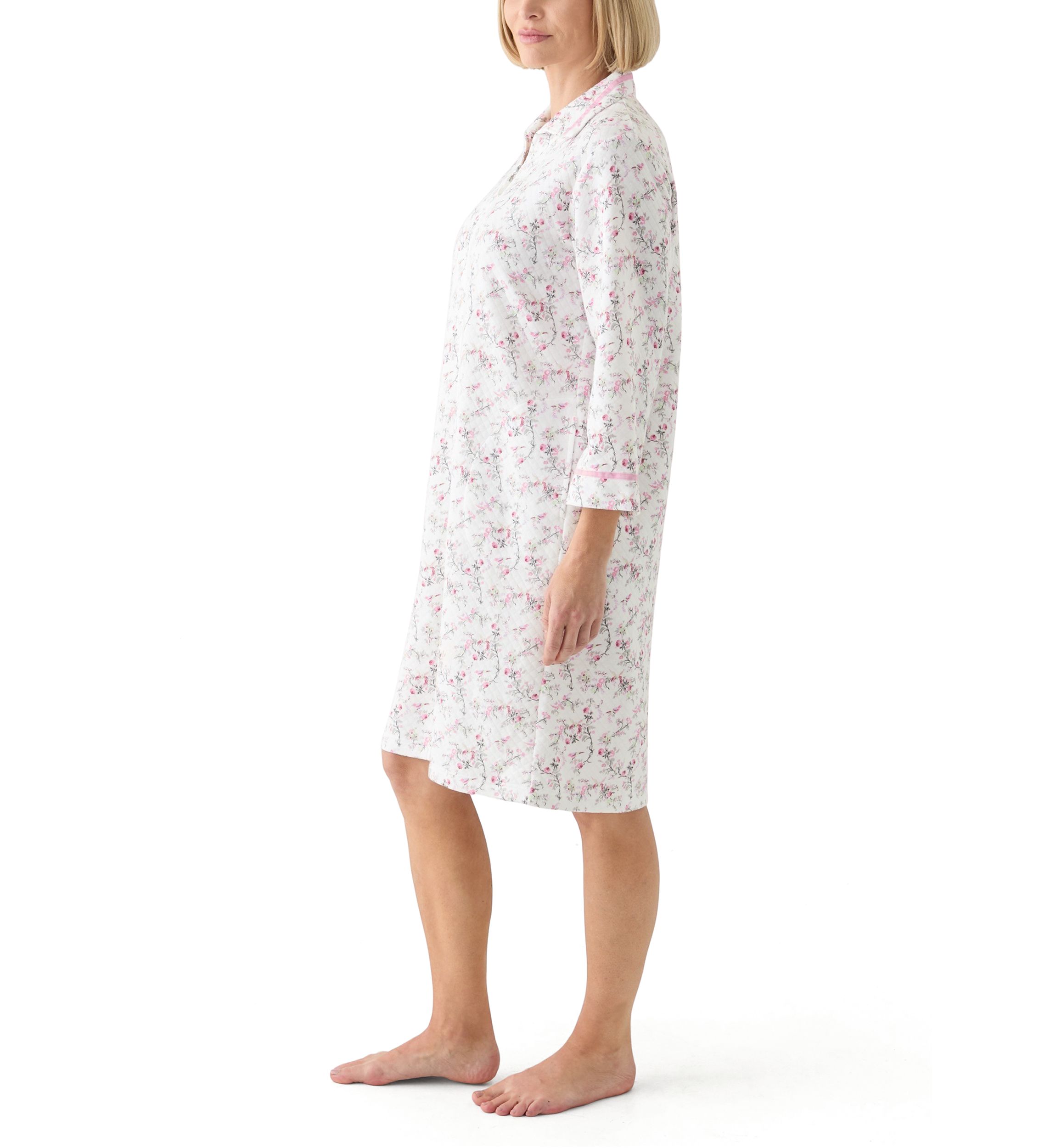 Womens Short Quilted Knit Zip Robe