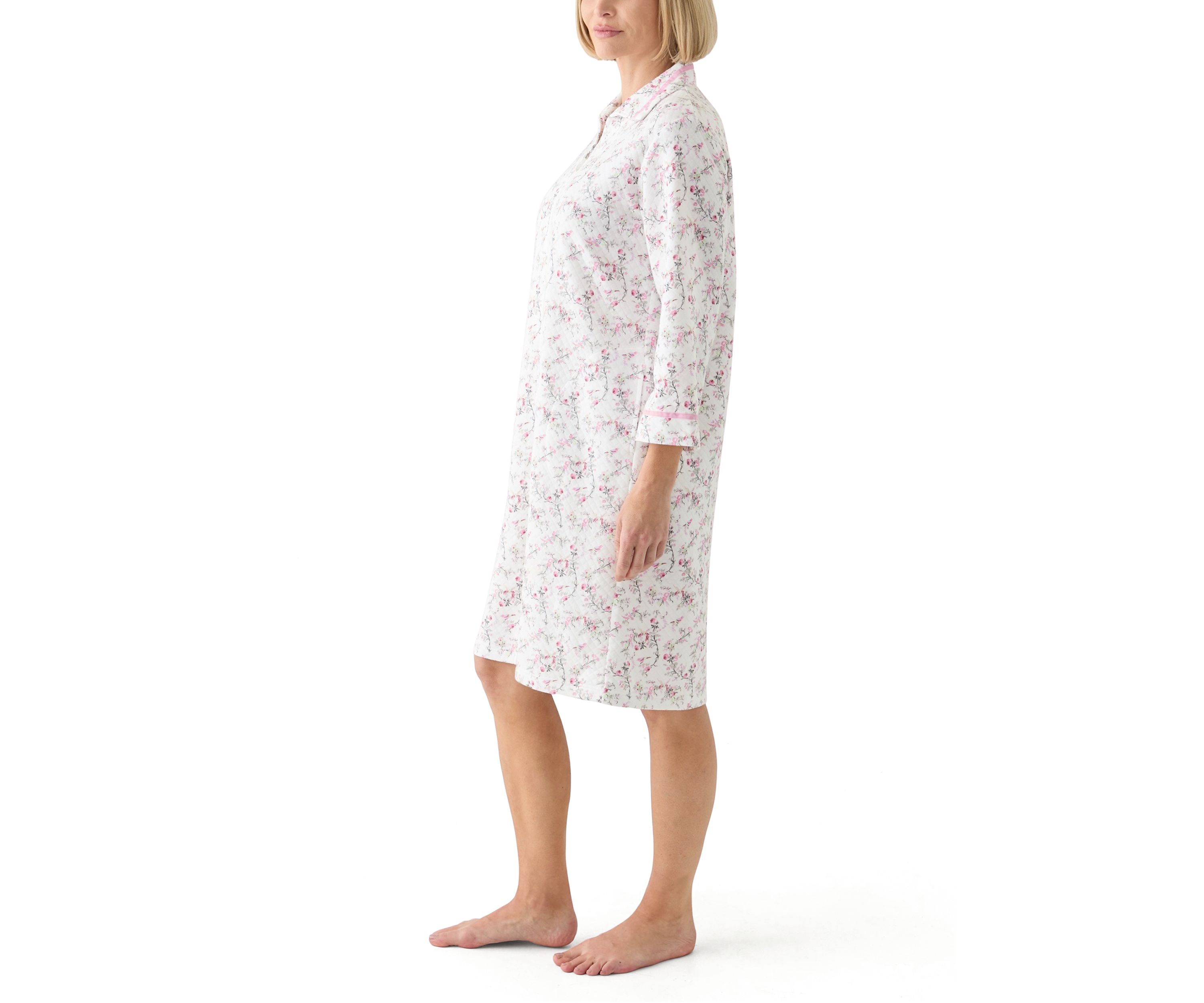 Womens Short Quilted Knit Zip Robe