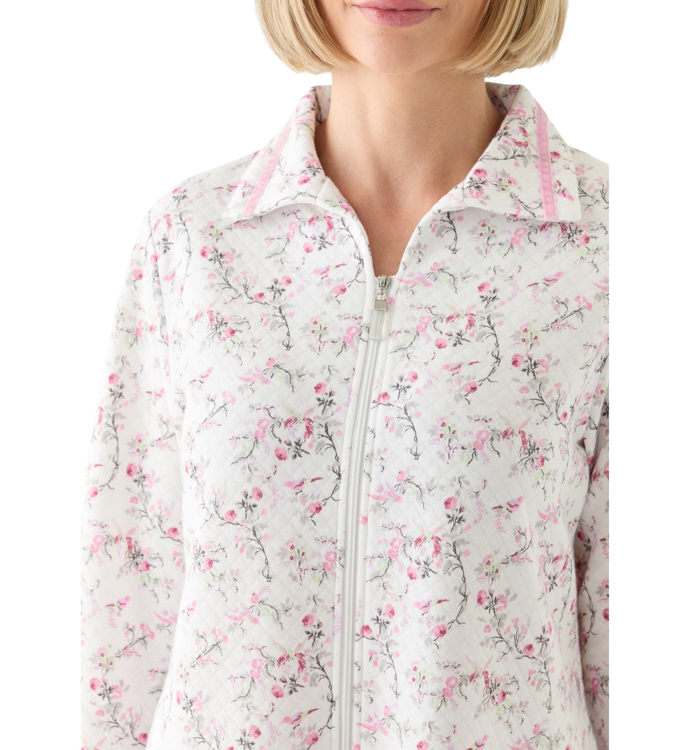 Womens Short Quilted Knit Zip Robe