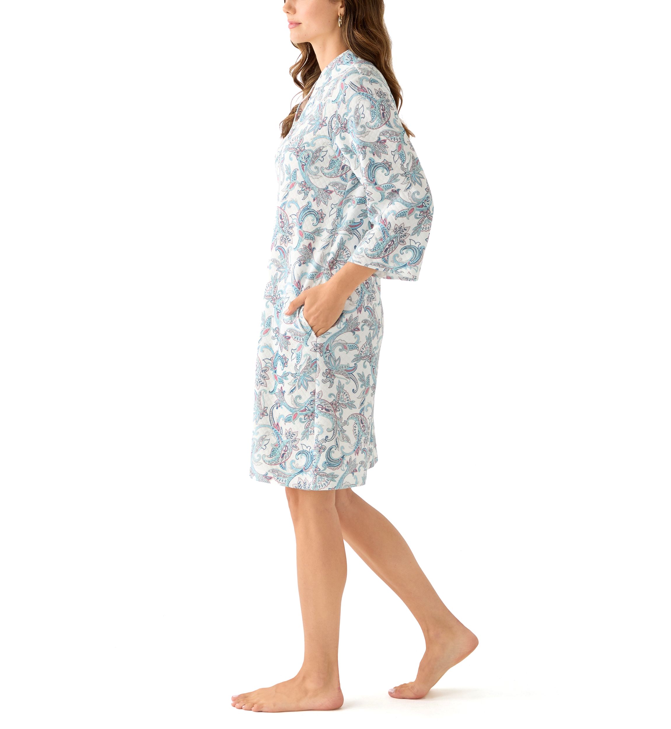 Short Quilted Knit Zip Robe