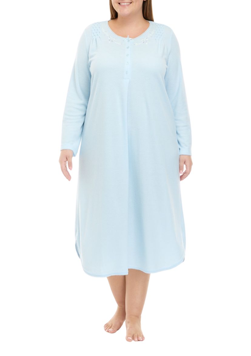 Plus Size Honeycomb Long Gown