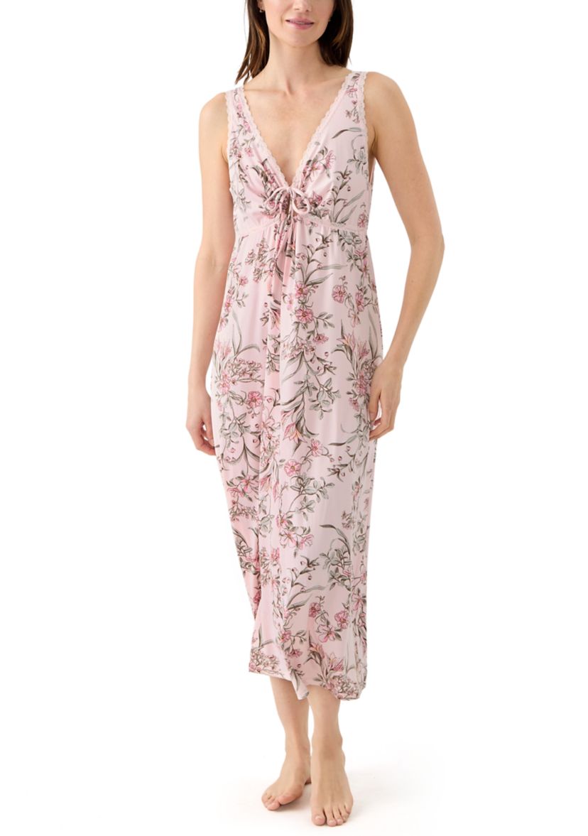 Long Keyhole Fitted Nightgown