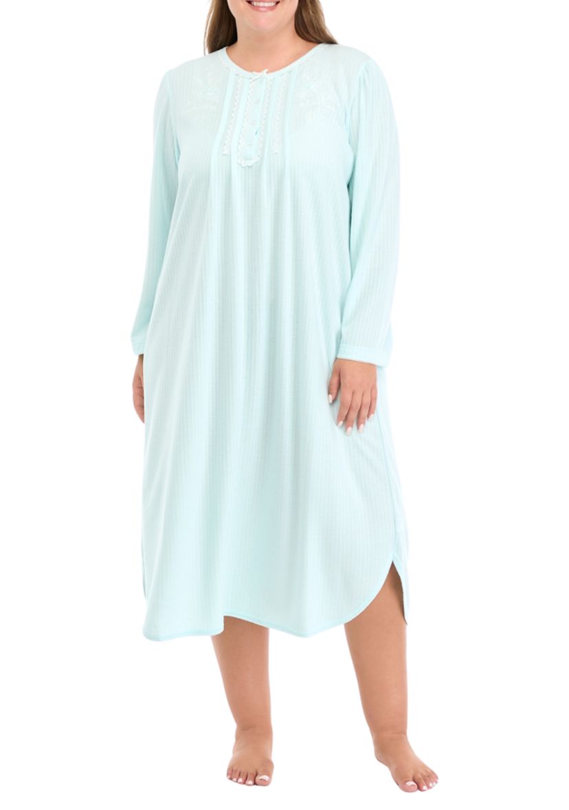 Plus Size Honeycomb Long Gown