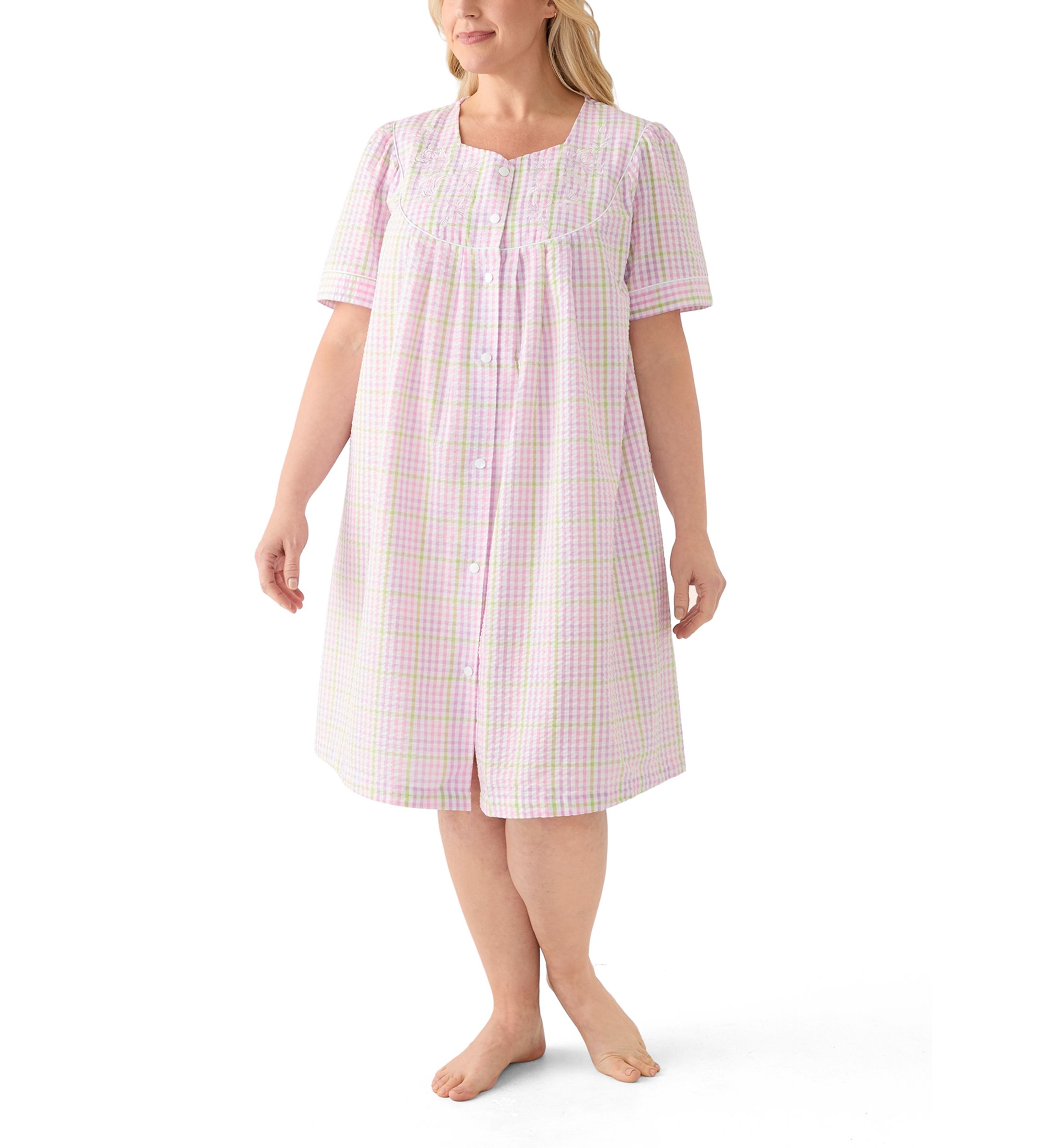 Plus Size Seersucker Short Snap Robe