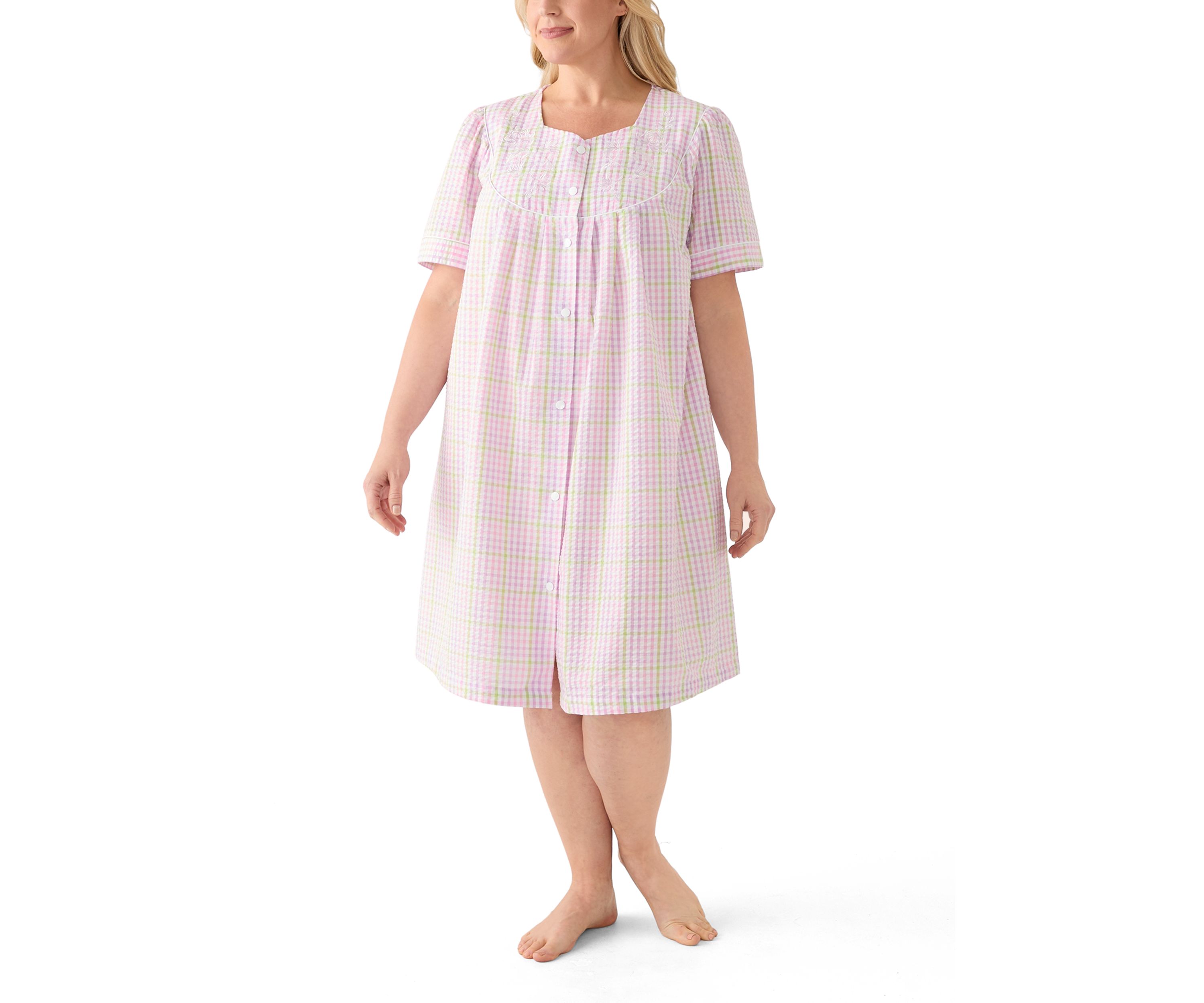 Plus Size Seersucker Short Snap Robe