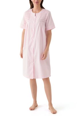Miss Elaine Short Snap Robe | belk