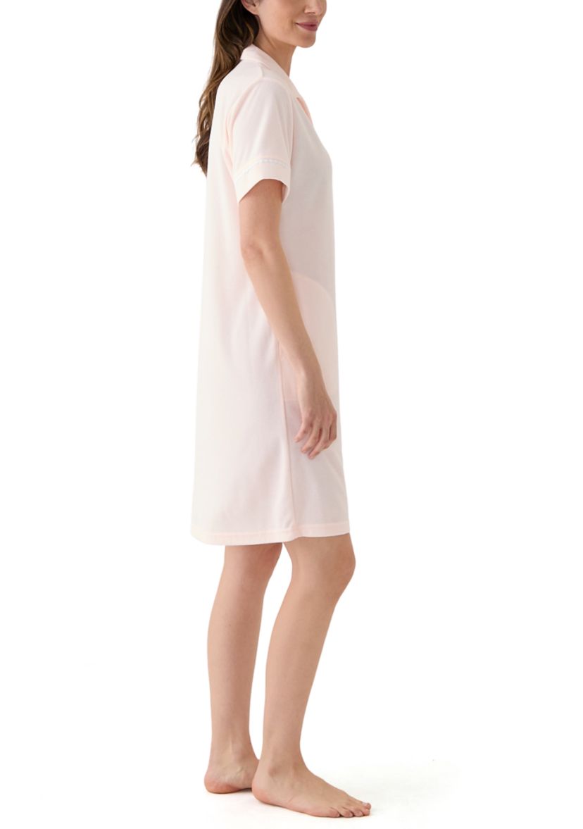 Short Zip Robe