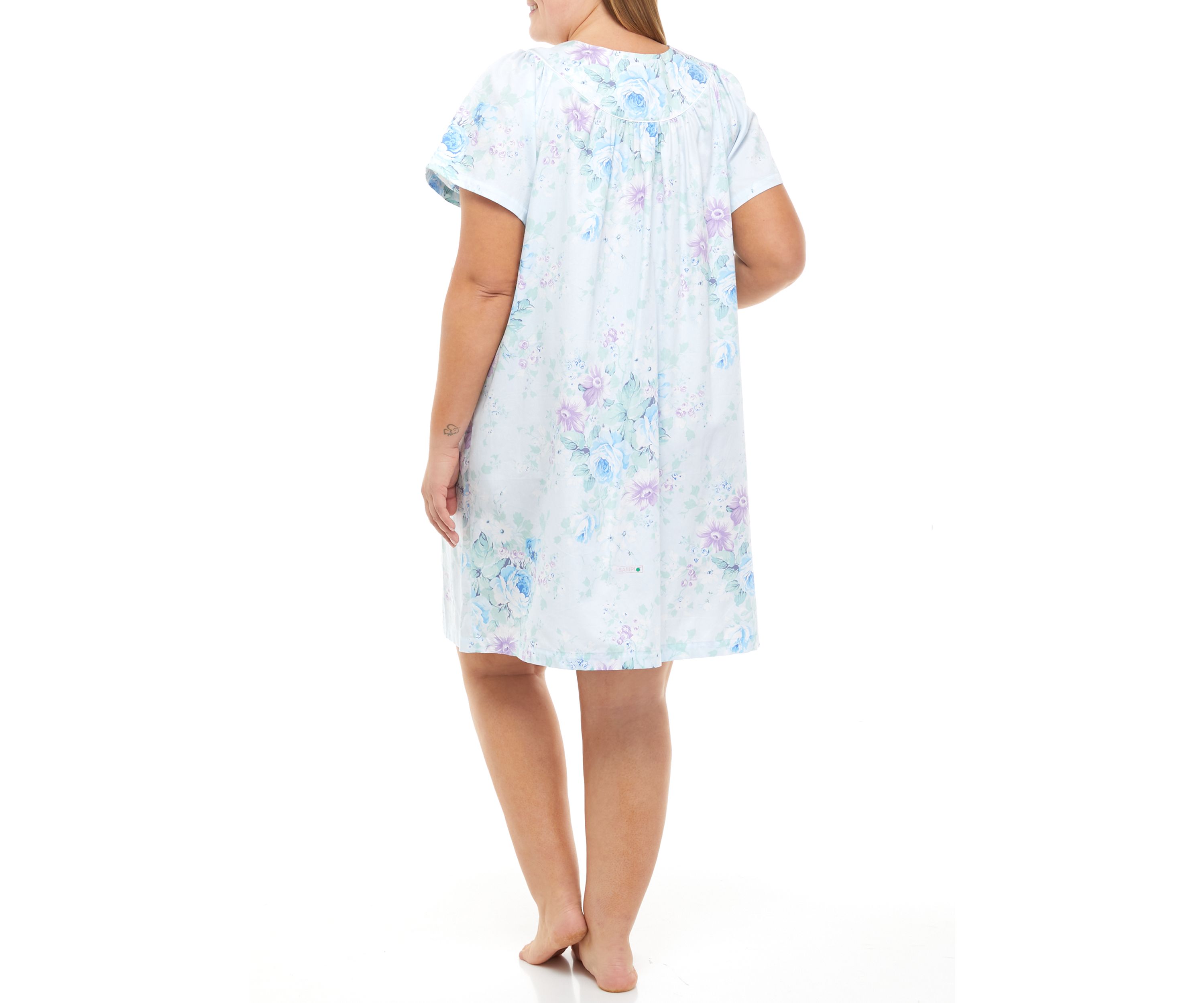 Plus Size Sateen Short Grip Robe 