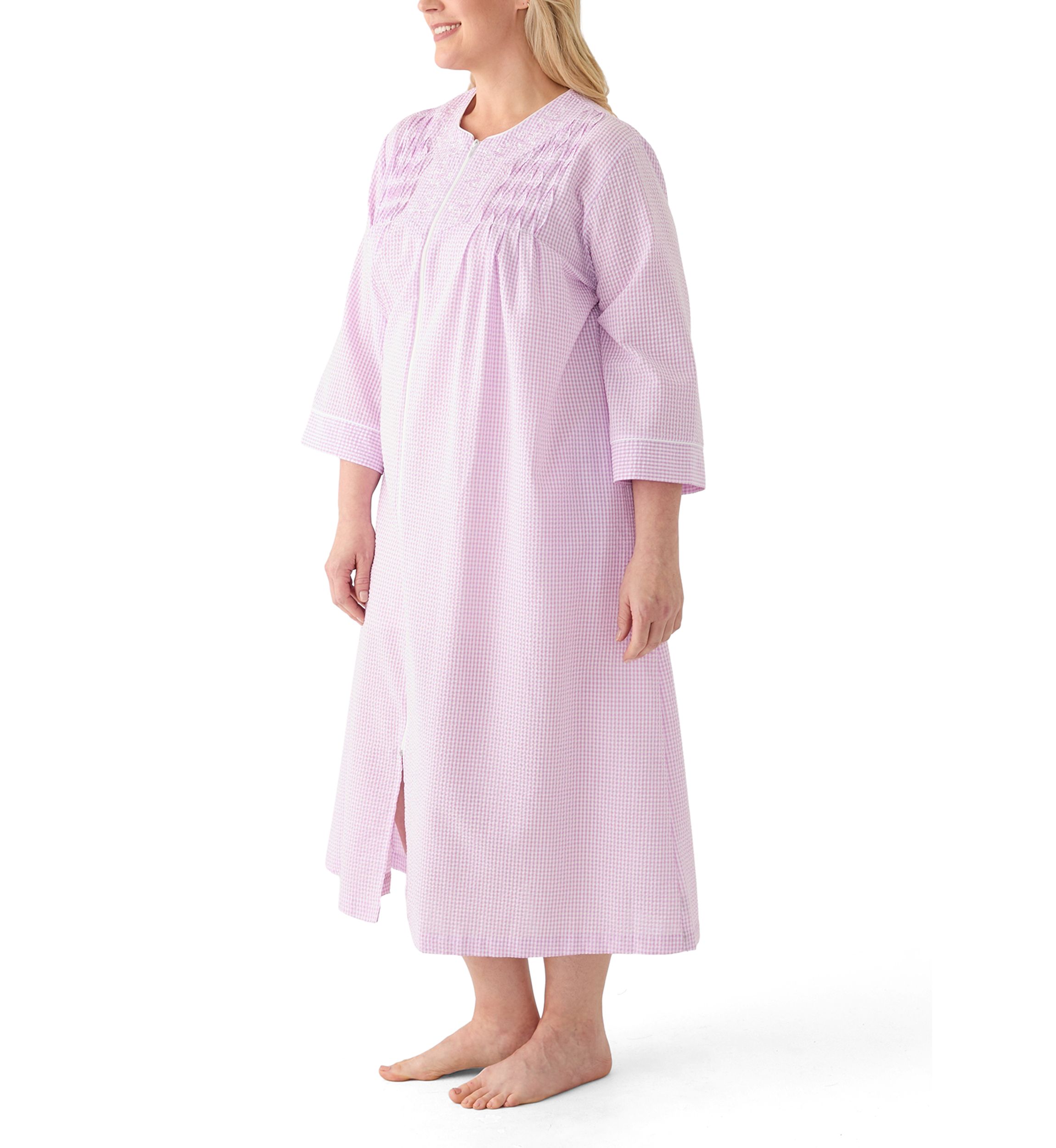 Plus Size Seersucker Long Zip Robe