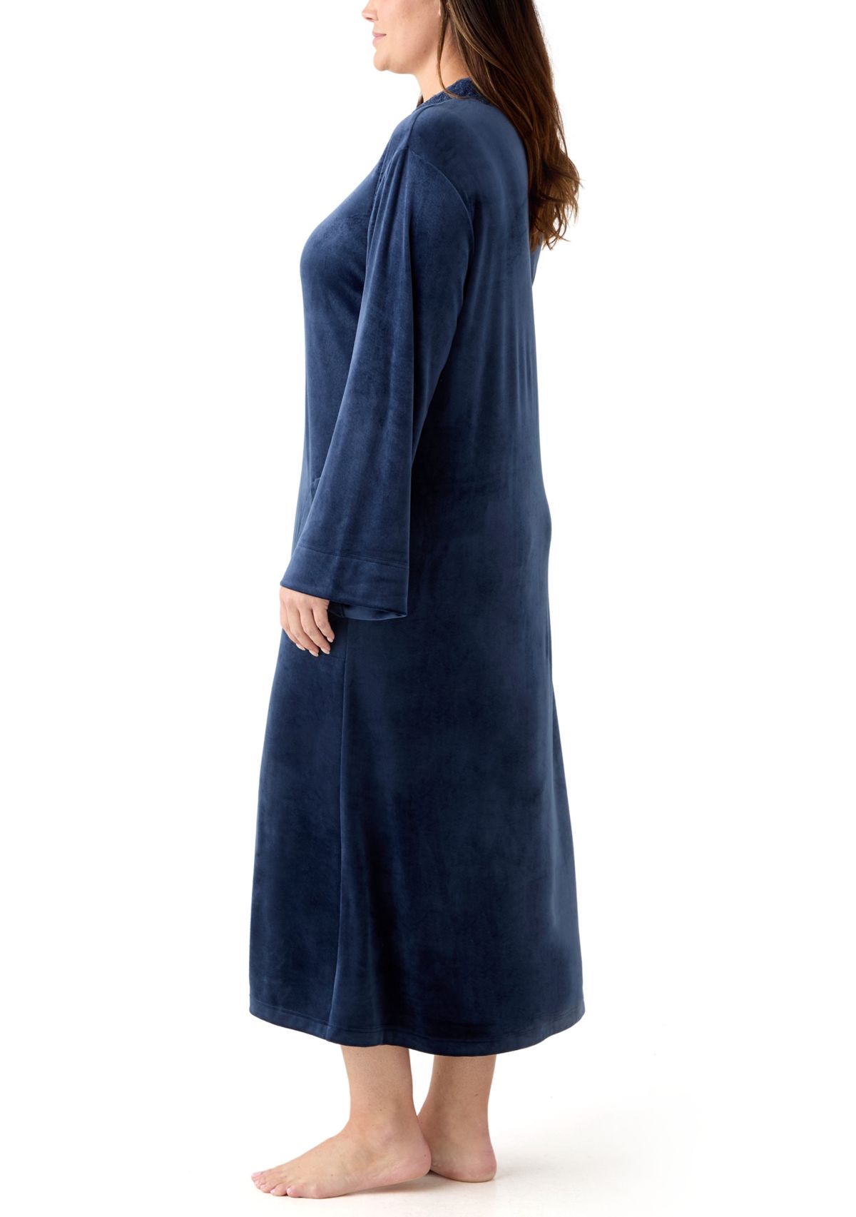Plus Size Luxe Fleece Long Zip Robe