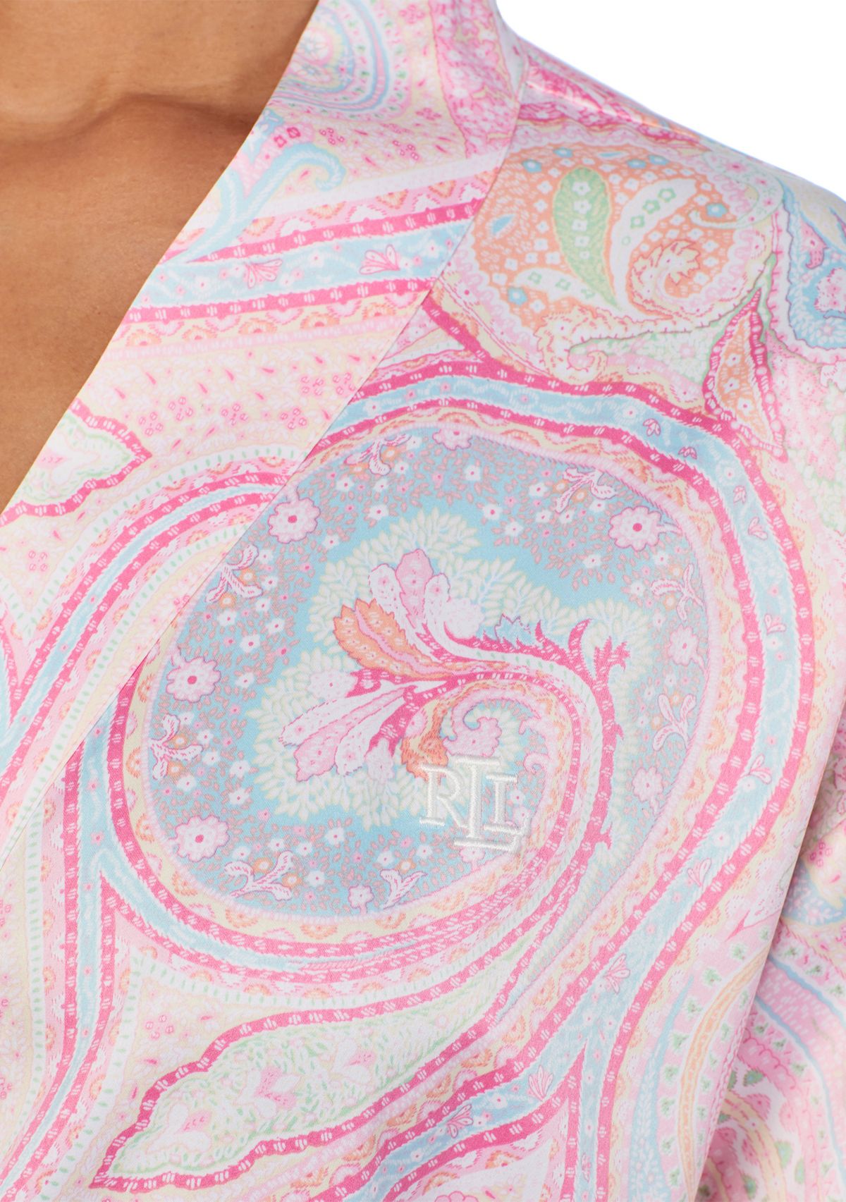  Banded Collar Short Wrap Robe