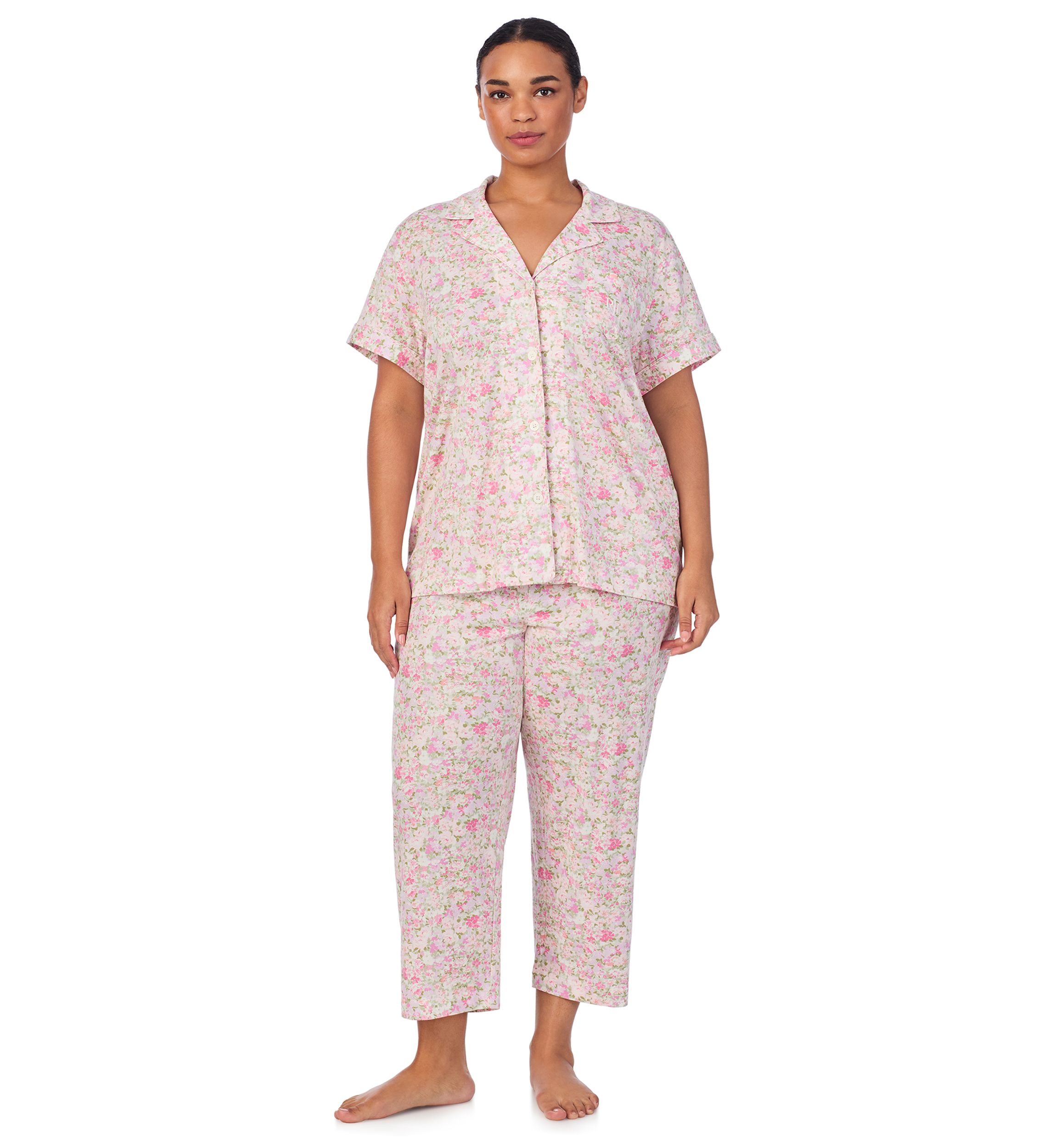 Plus Size Short Sleeve Notch Collar Cropped Pant Pajama Set
