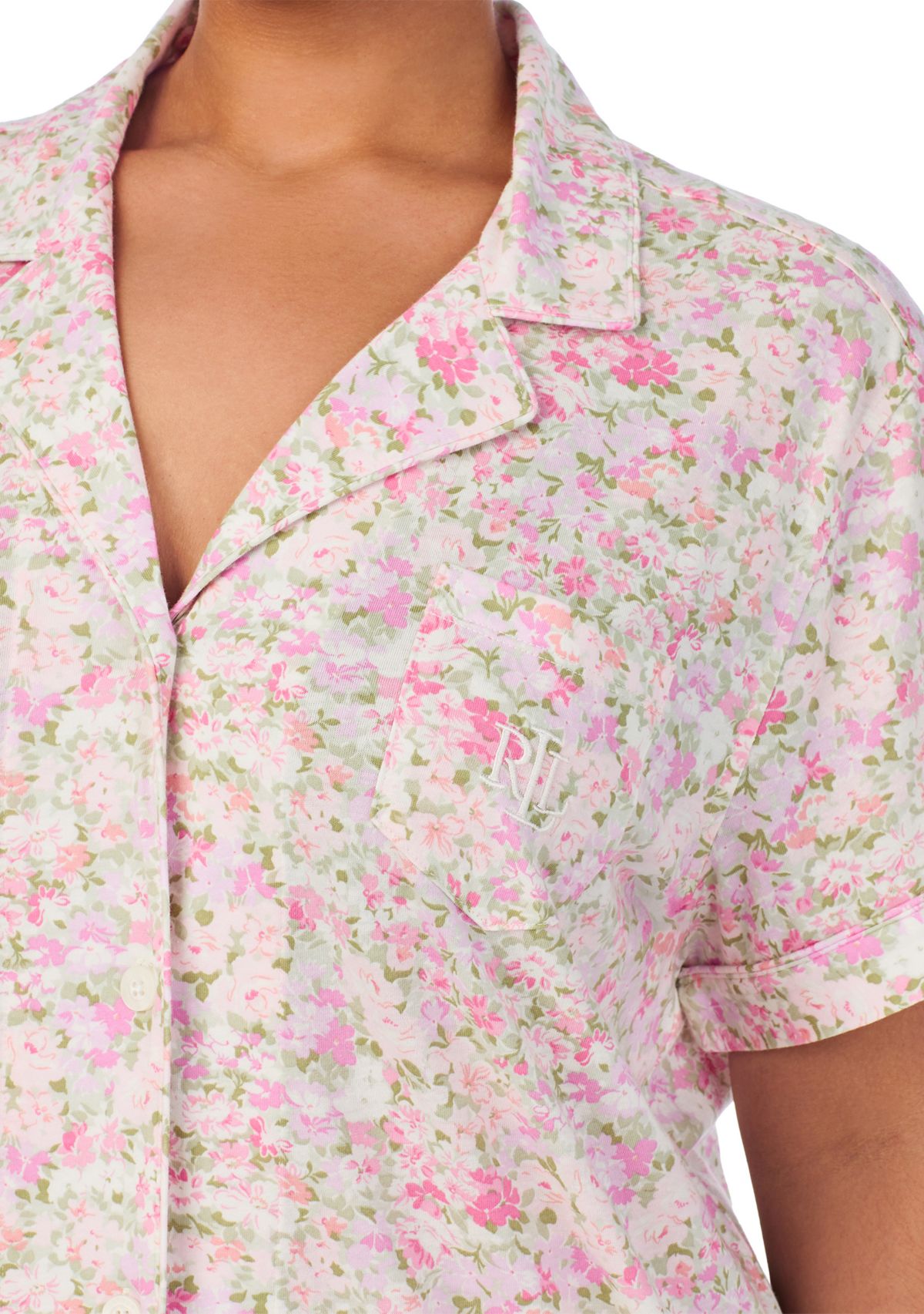 Plus Size Short Sleeve Notch Collar Cropped Pant Pajama Set