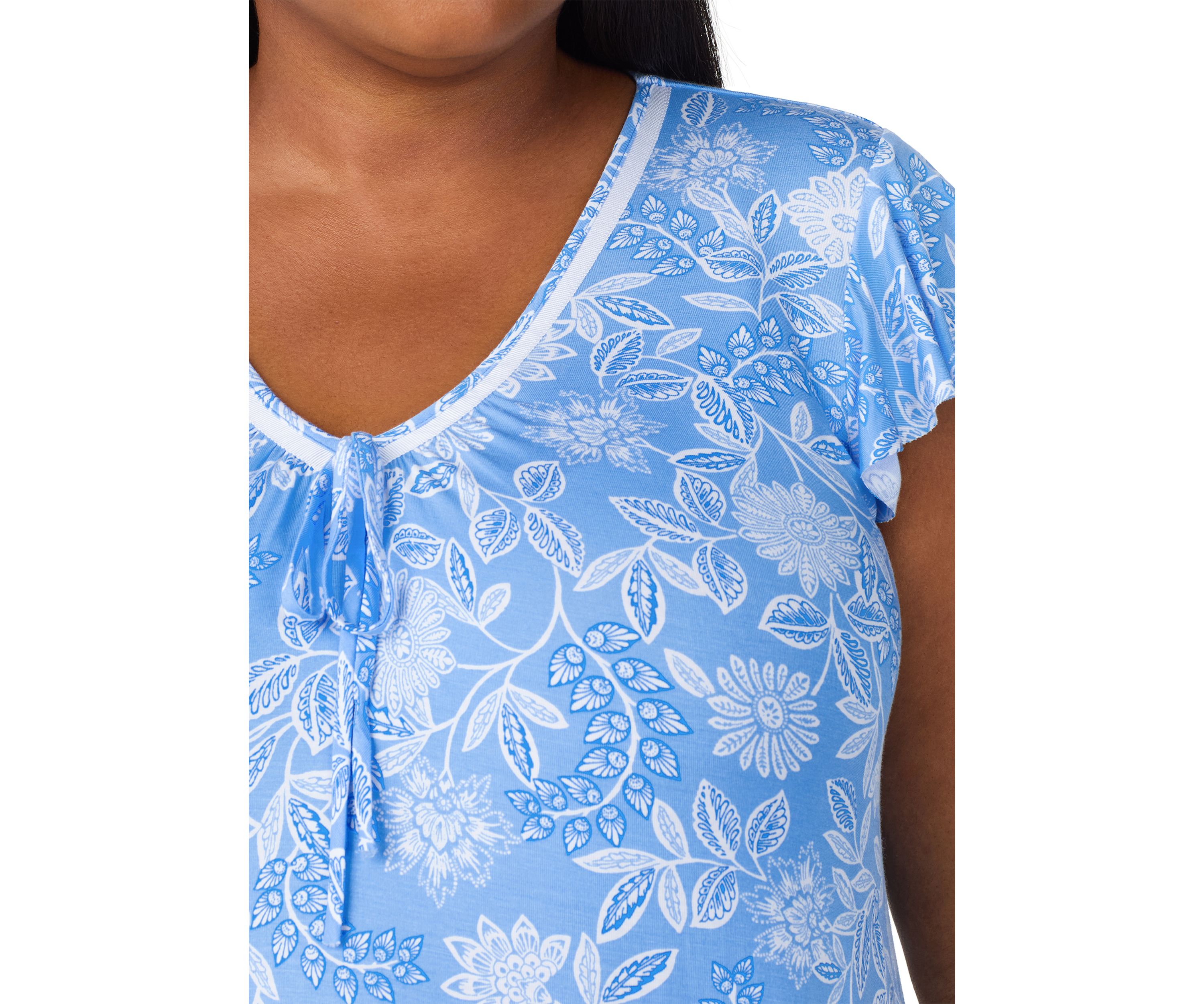 Plus Size Short Sleeve Chemise 