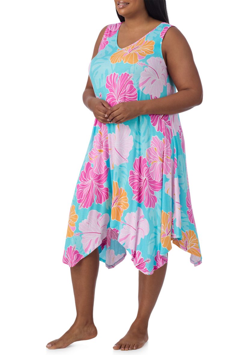 Plus Size Sleeveless Midi Nightgown