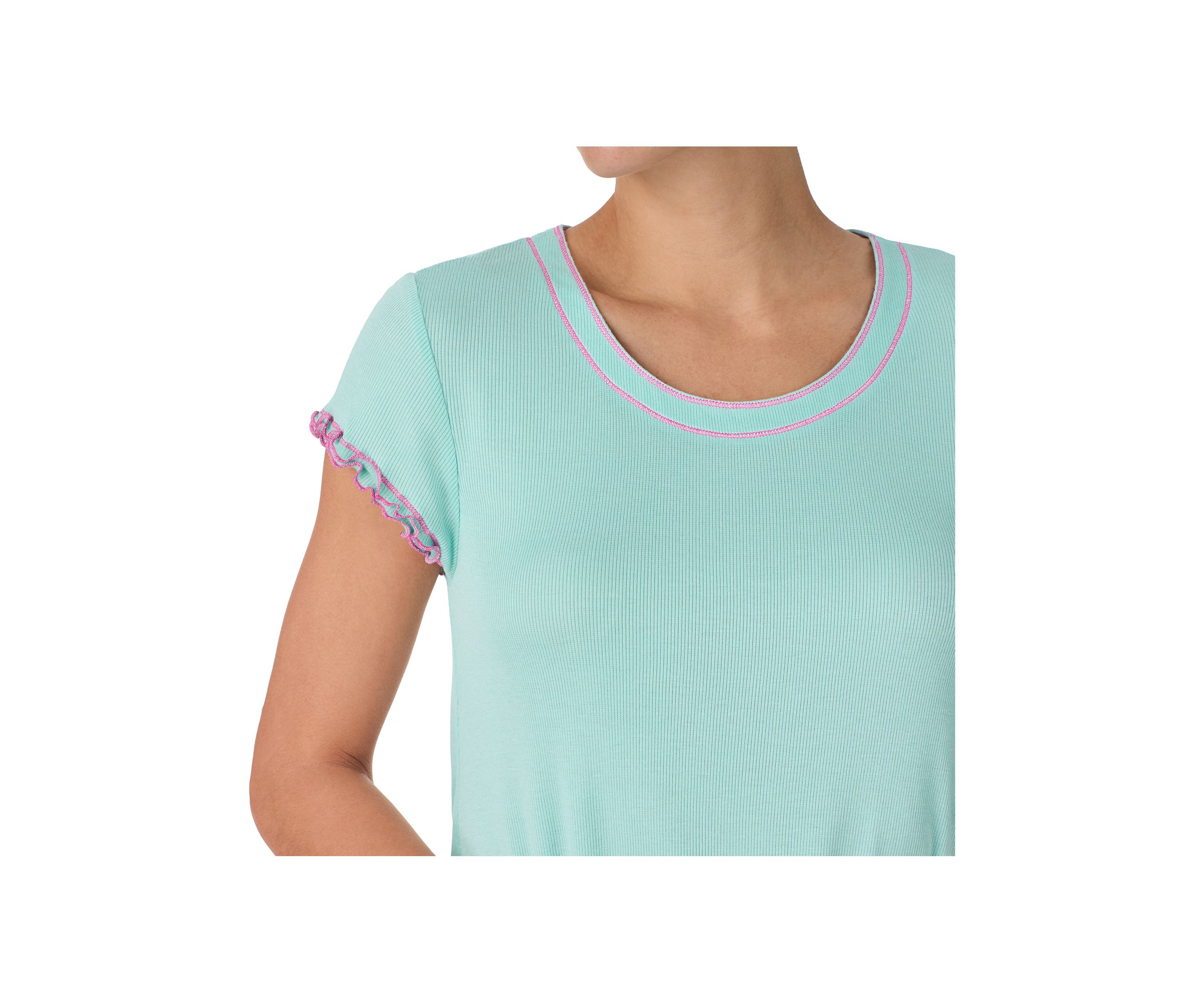 Solid Short Sleeve T-Shirt and Cropped Printed Pants Pajama Set