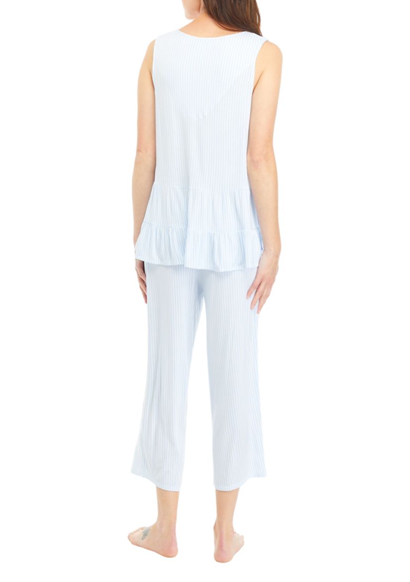Sleeveless Top and Capri Pants Pajama Set