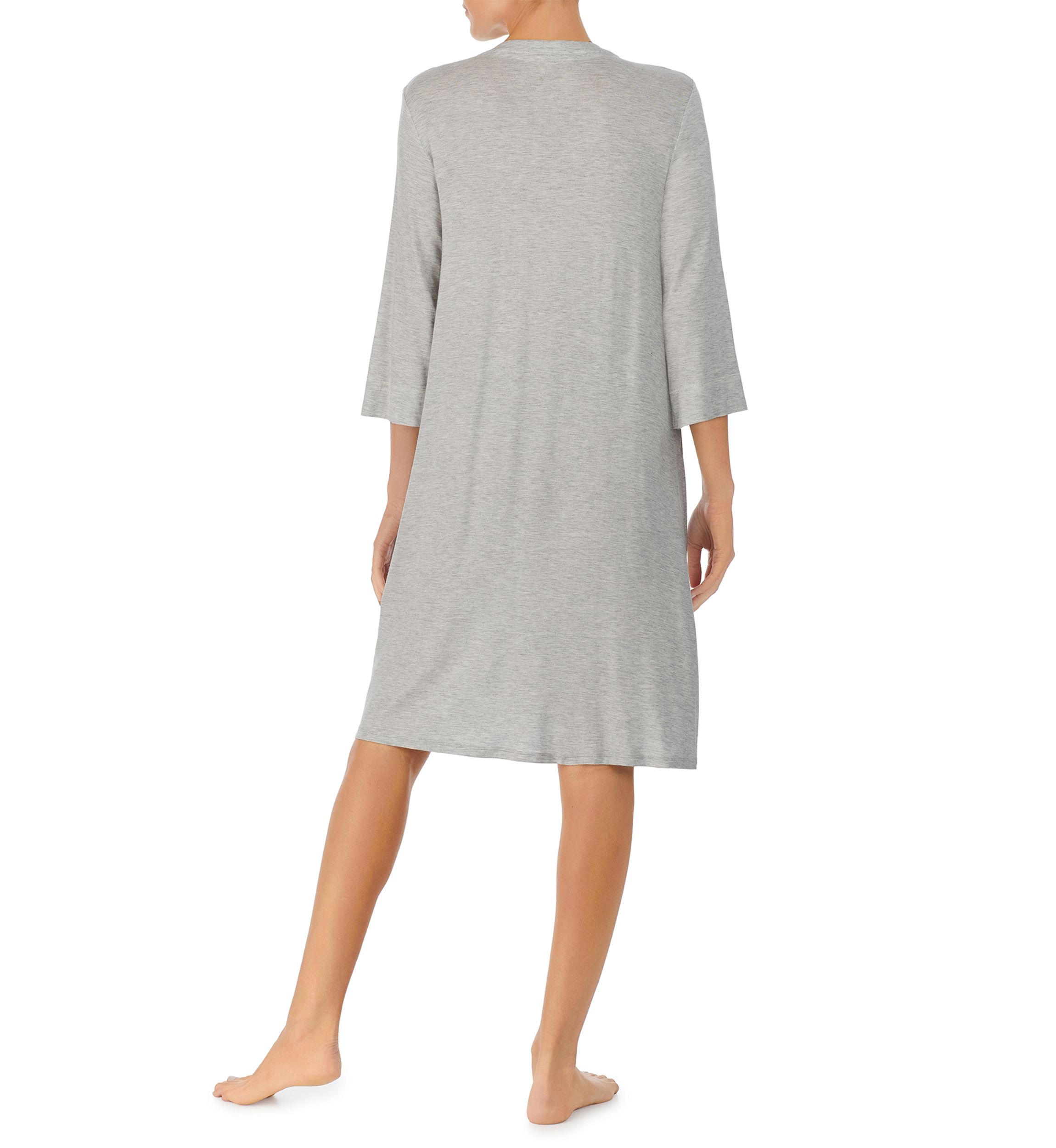 3/4 Sleeve Zip Robe 