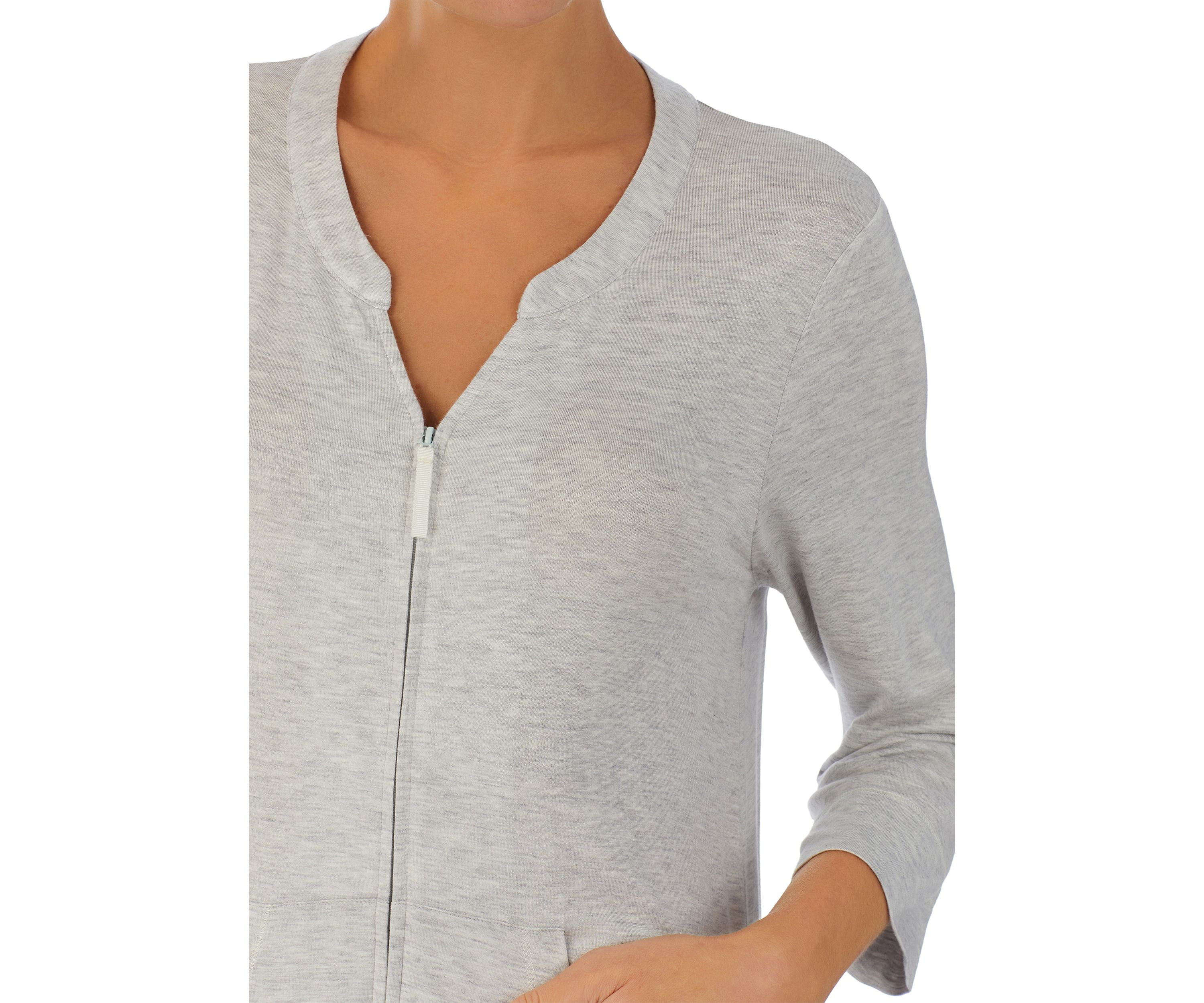 3/4 Sleeve Zip Robe 