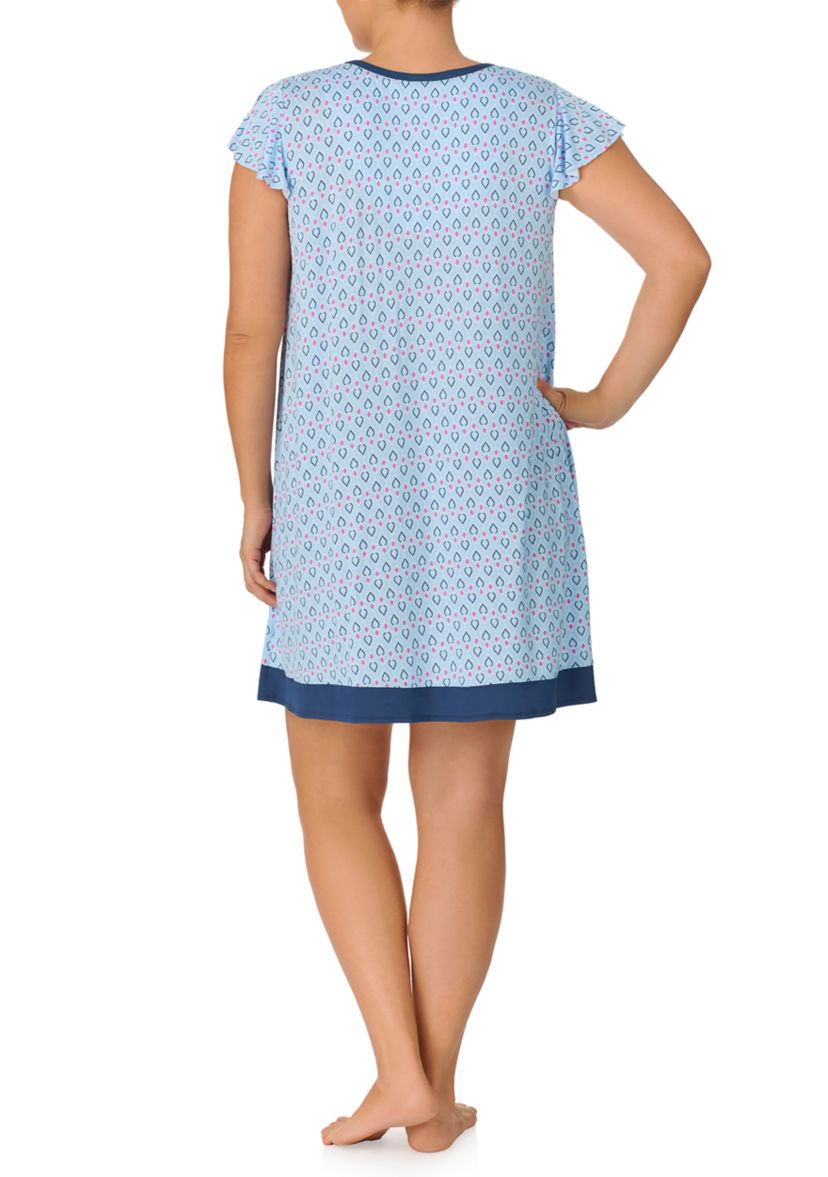 Plus Size Short Sleeve Chemise