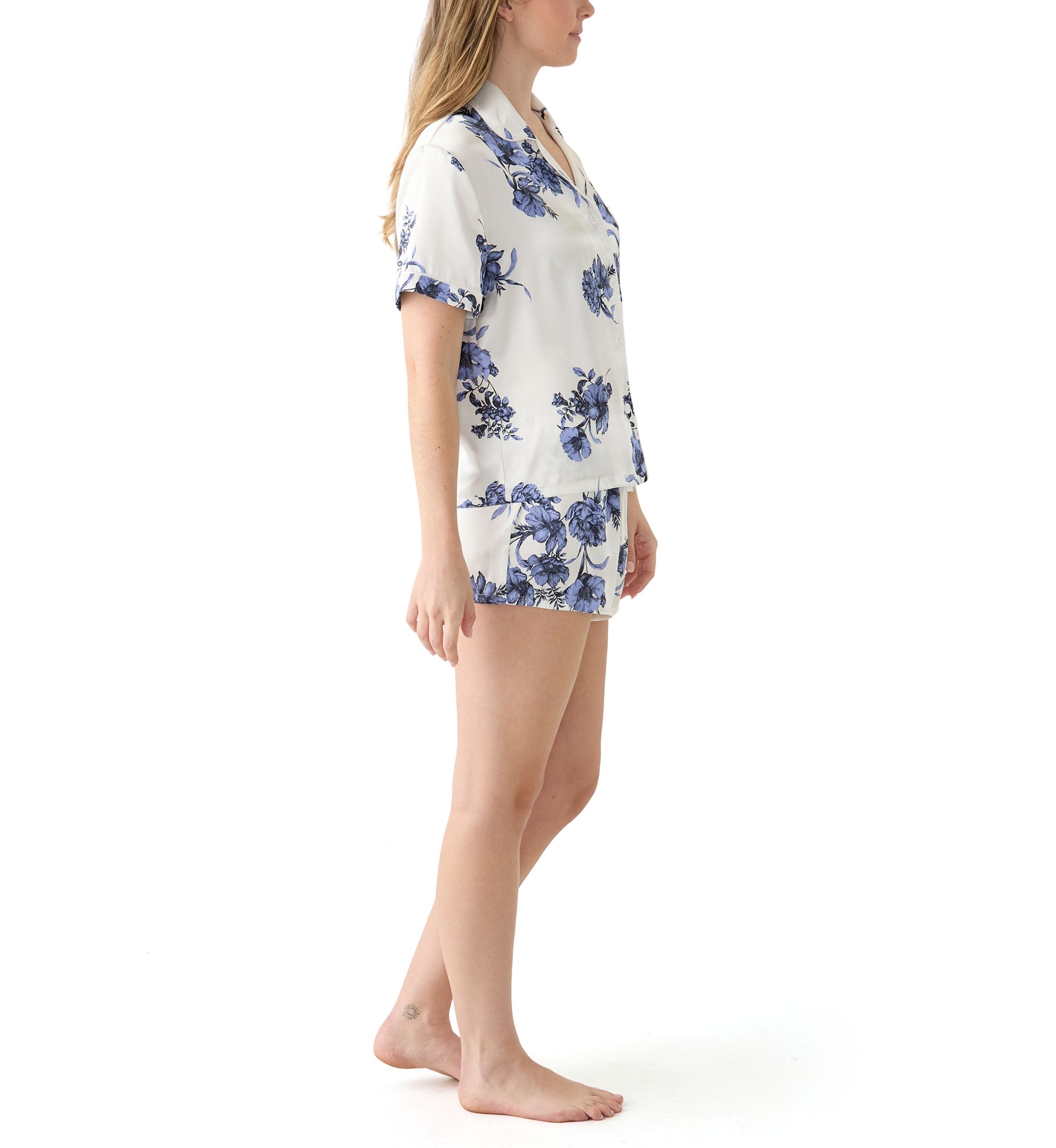 Floral 	  Satin Pajama Set 