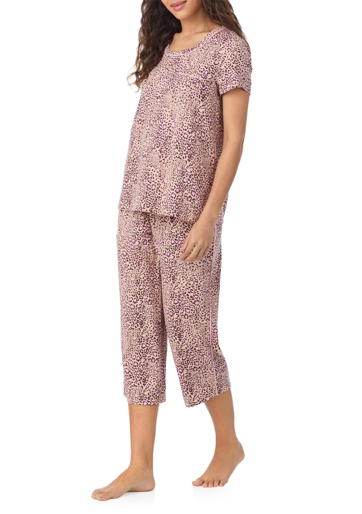 Short Sleeve Top and Cropped Pants Pajama Set