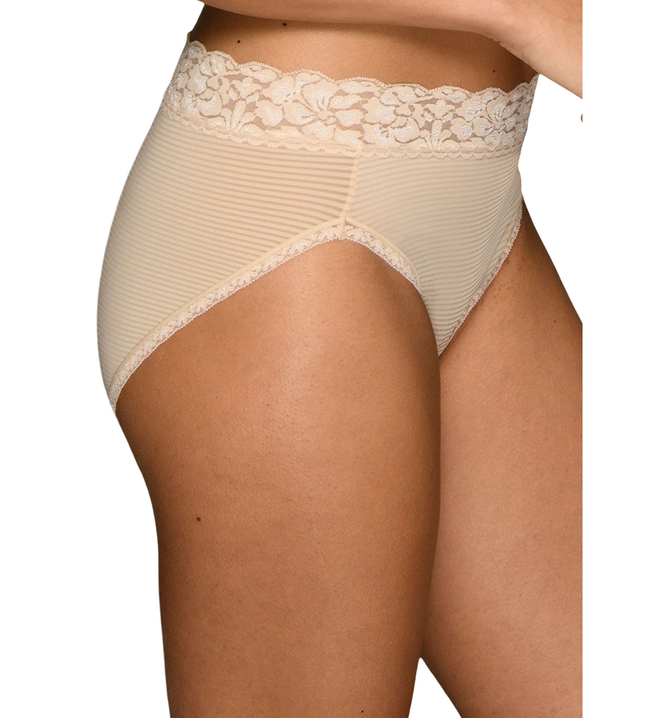 Flattering Lace® Hi-Cut Briefs