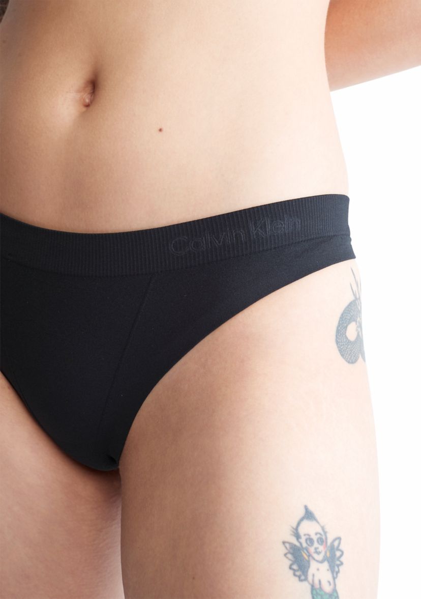 Fusion Flex Thong